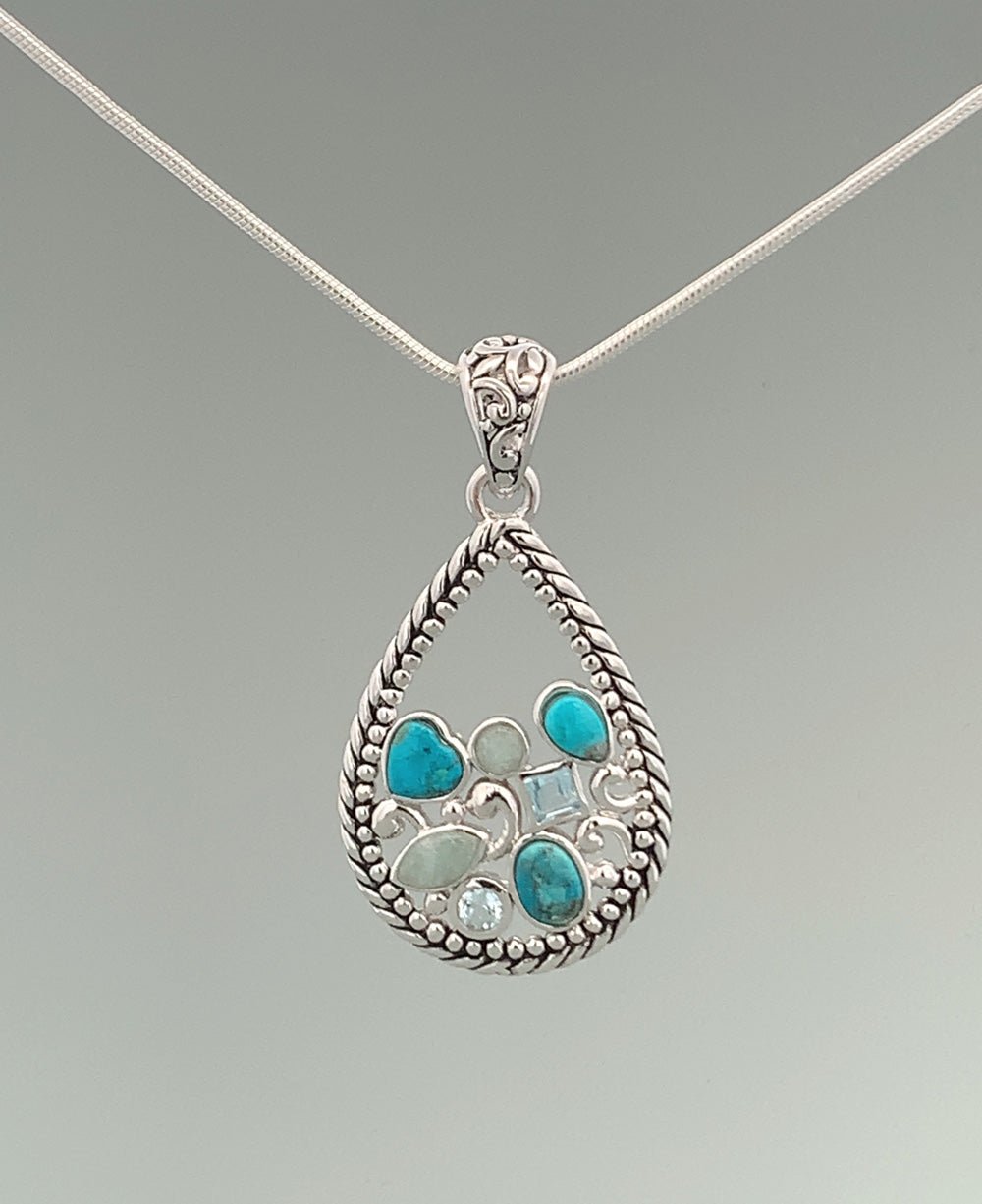 Sterling Silver Calming Blue Gemstone Pendant、mySite、topwebapps