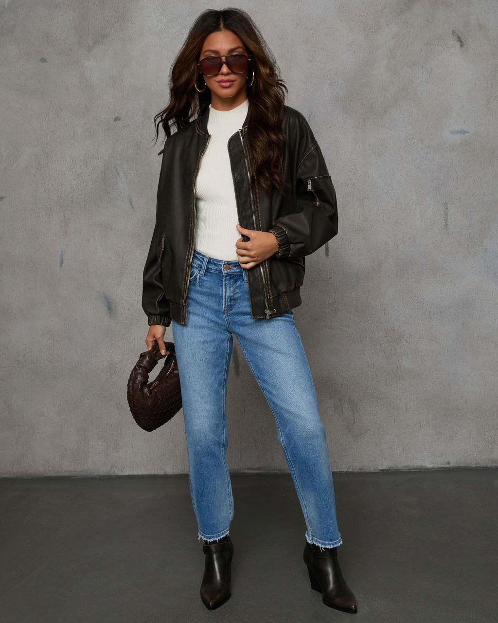 {product_title} - {shop_name}