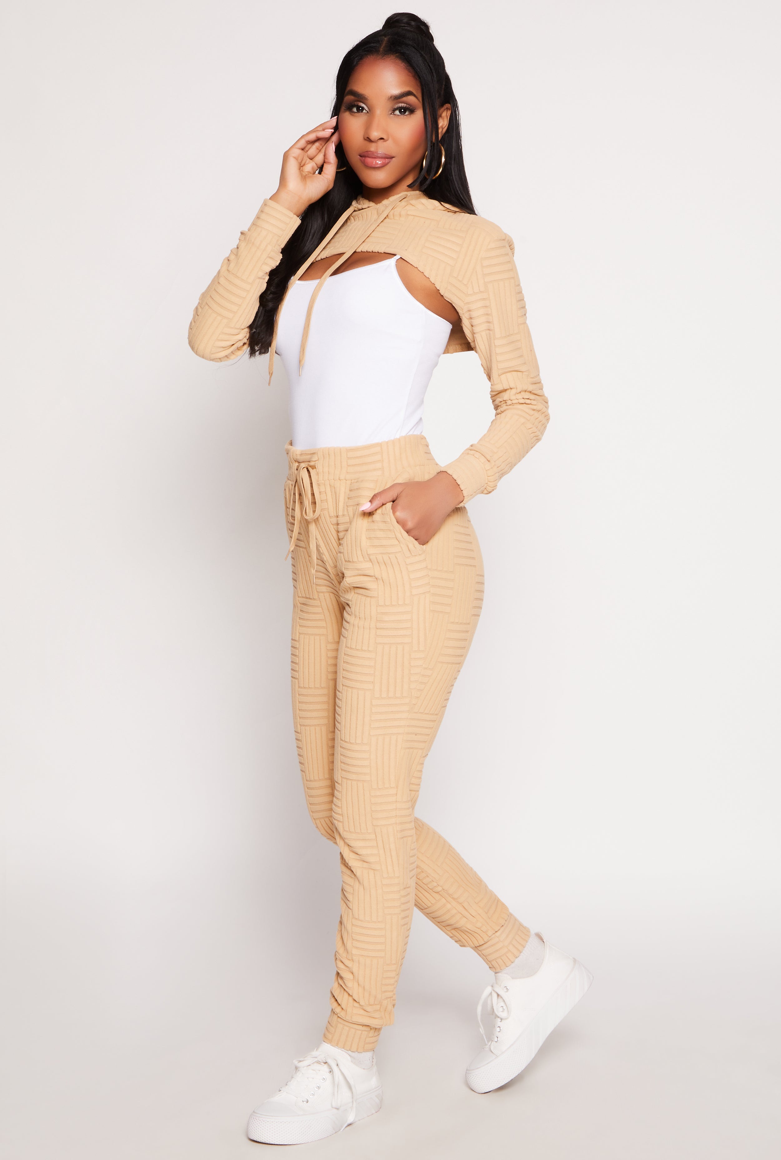 Geometric Embossed Joggers、mySite、camillekostekn