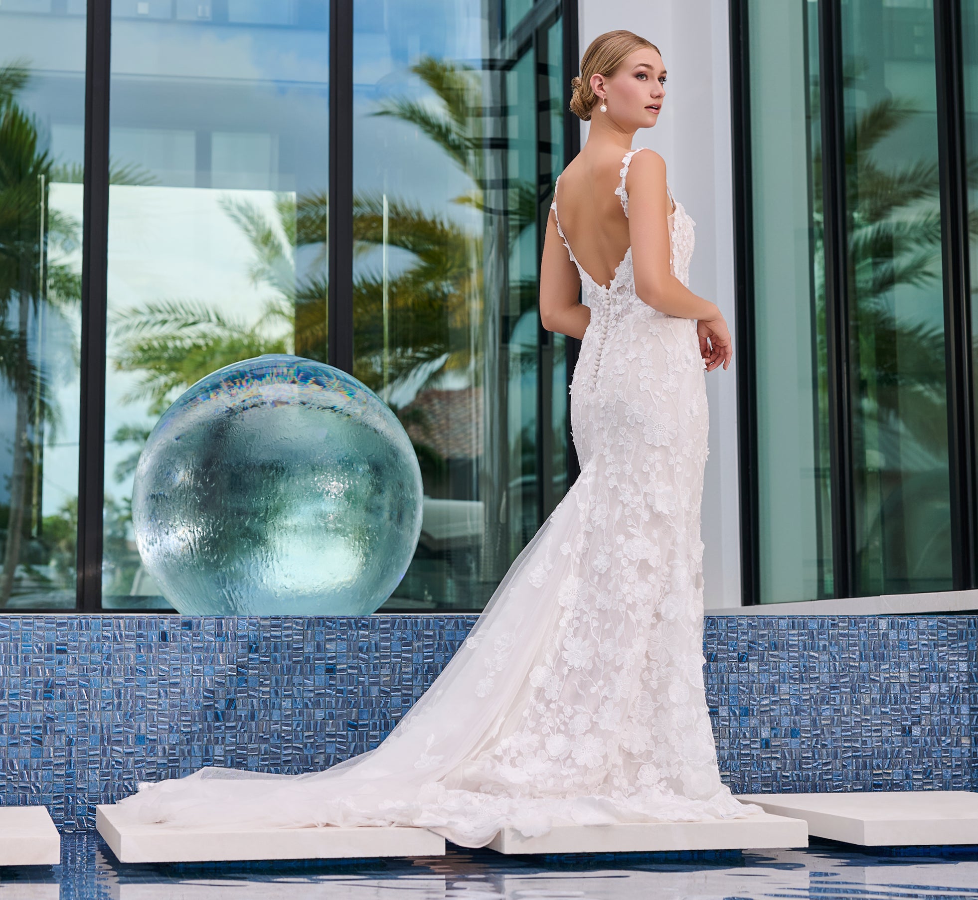 All Over Lace Slim Gown in Ivory Almond、mySite、solidvoid