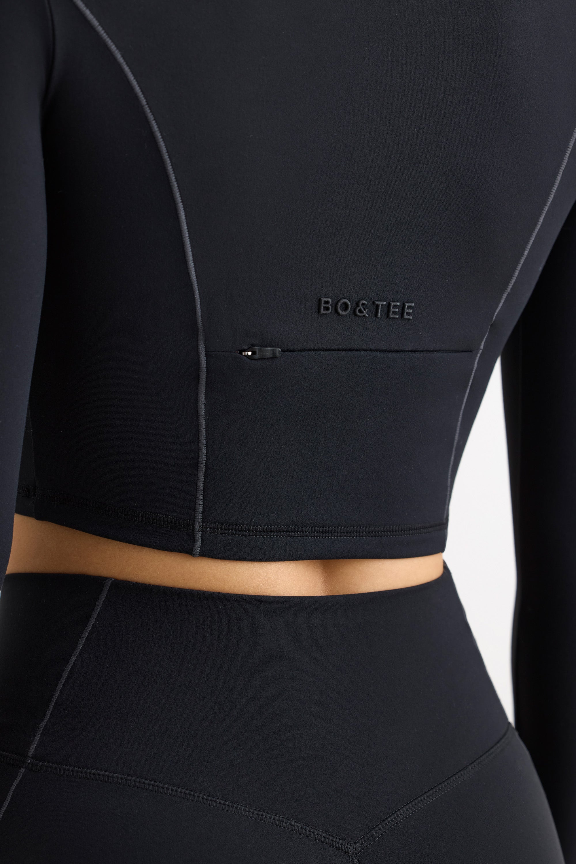 Soft Active Half Zip Crop Top in Black、mySite、solidvoid