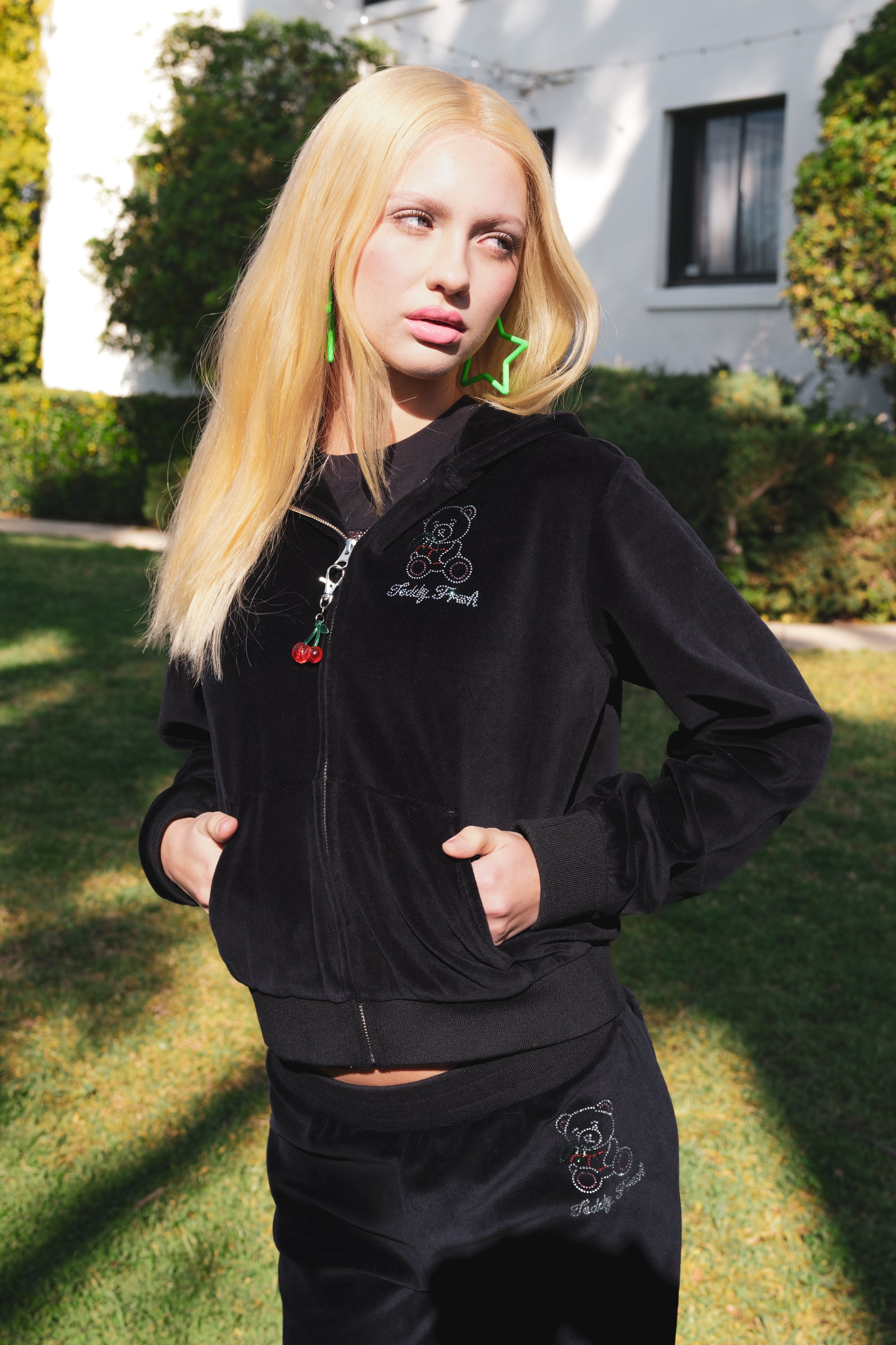 {product_title} - {shop_name}