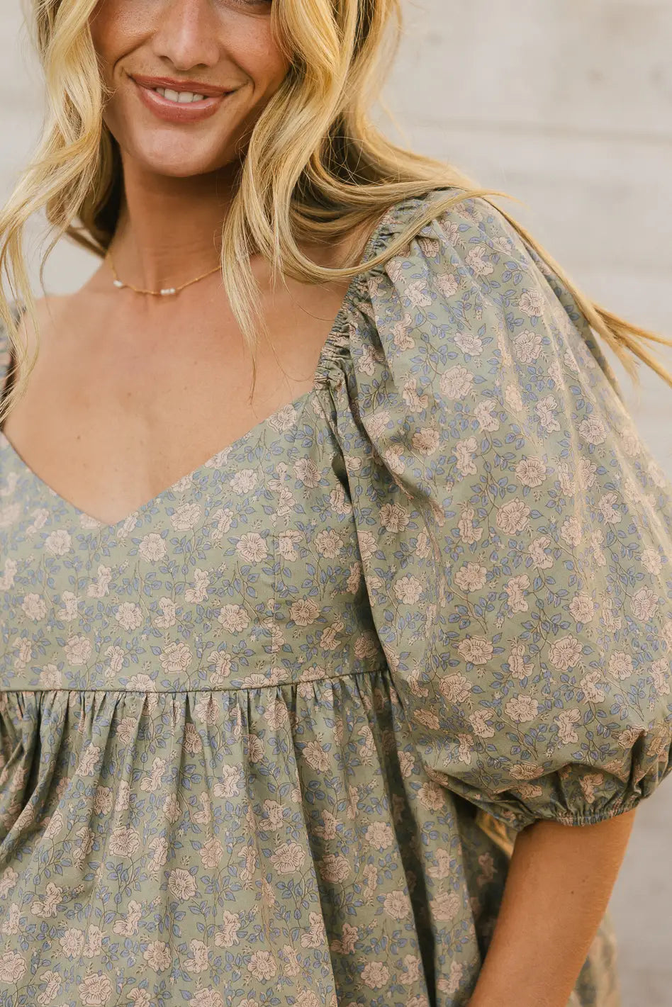 {product_title} - {shop_name}