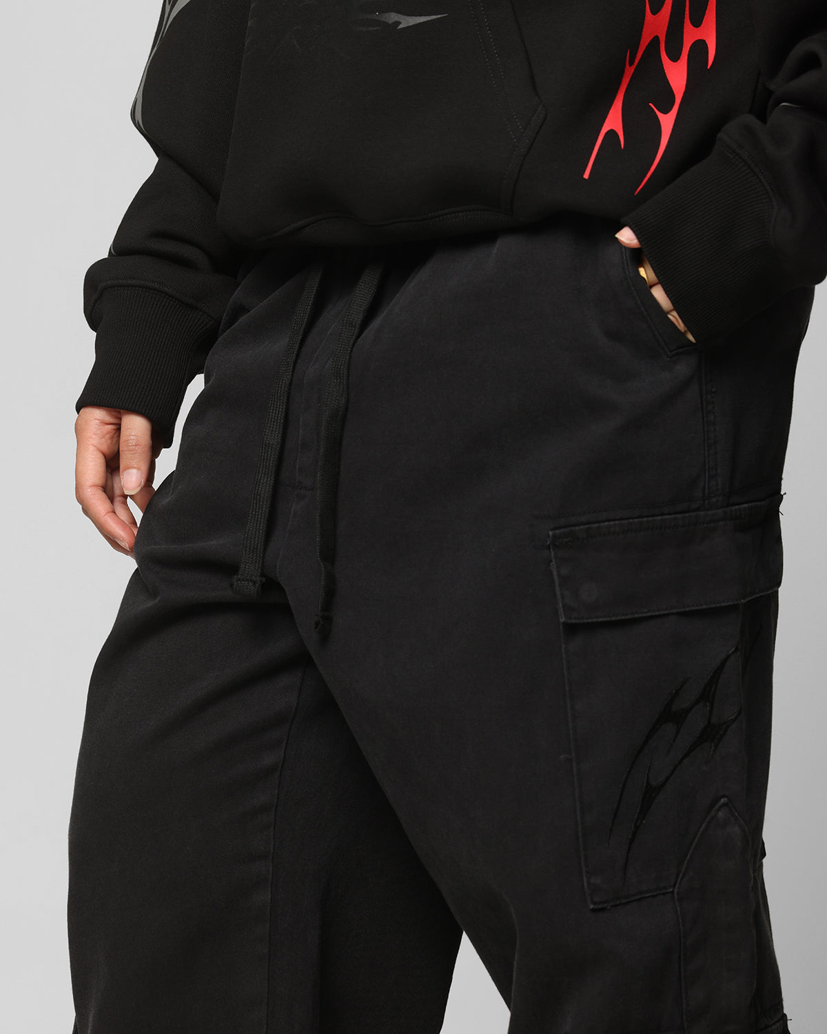 {product_title} - {shop_name}