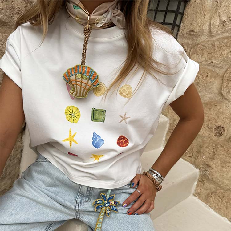 White Shell Ioana T Shirt、mySite、solidvoid