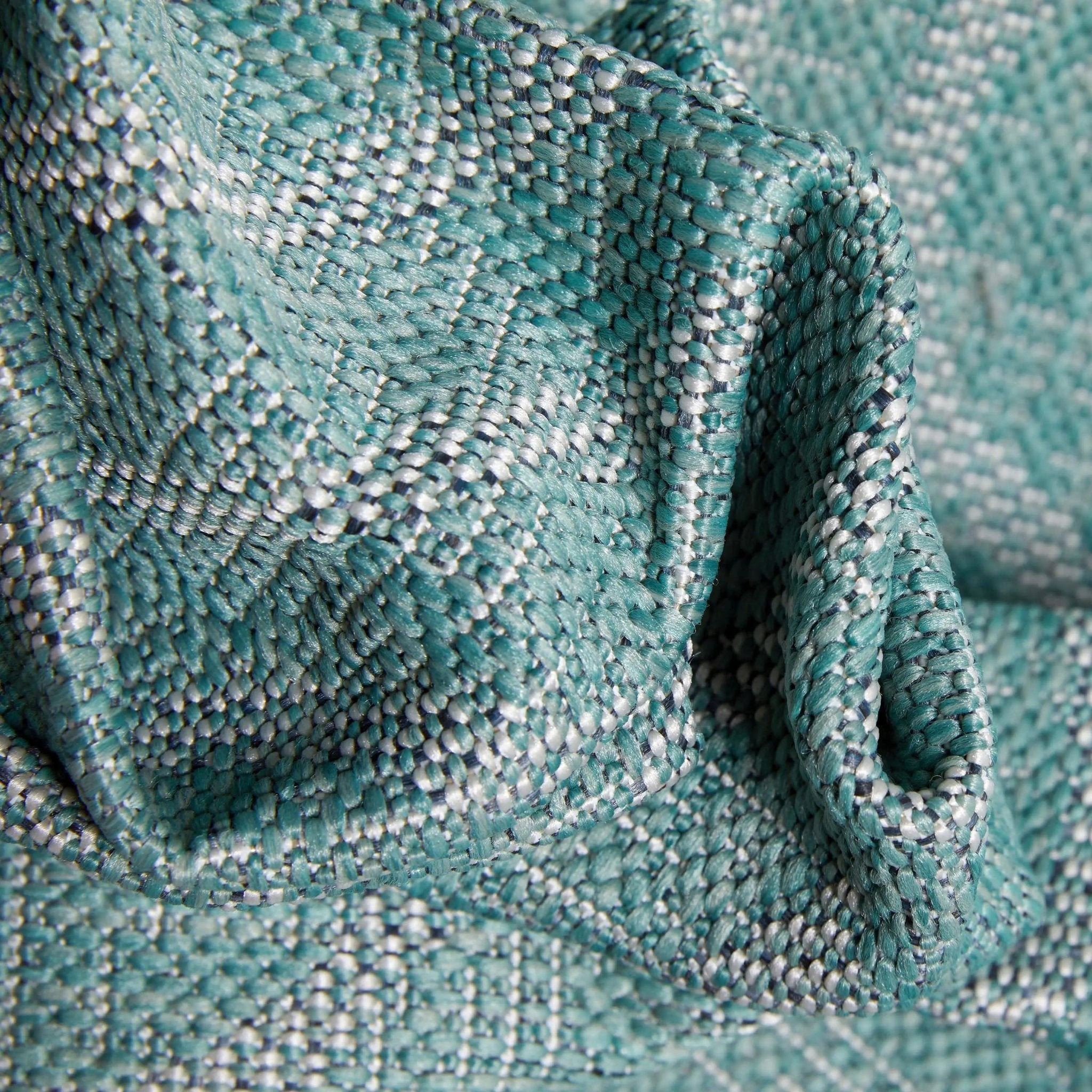 Ludo Lattice Trellis Indoor/Outdoor Blue Textured Rug、mySite、gigharbornorthrealestate