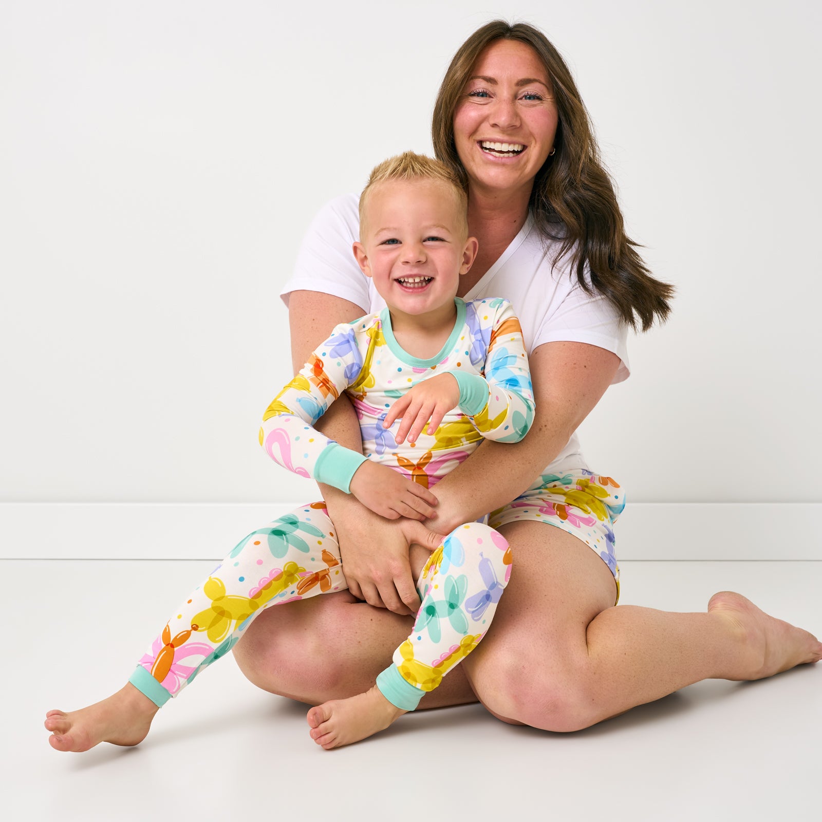 Balloon Bash Two-Piece Pajama Set、mySite、g9winljtr