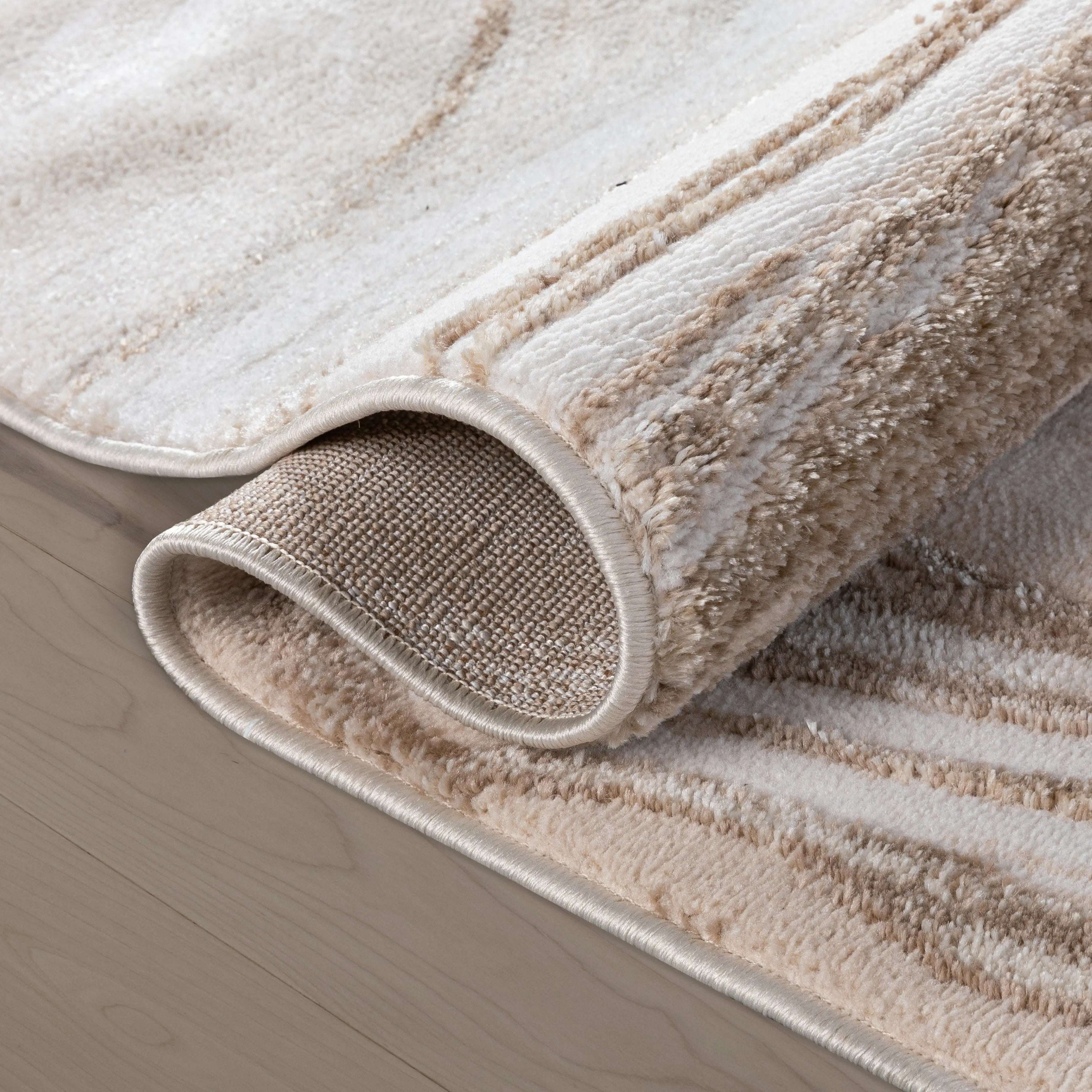 Warren Retro Abstract Waves Glam Rug、mySite、gigharbornorthrealestate