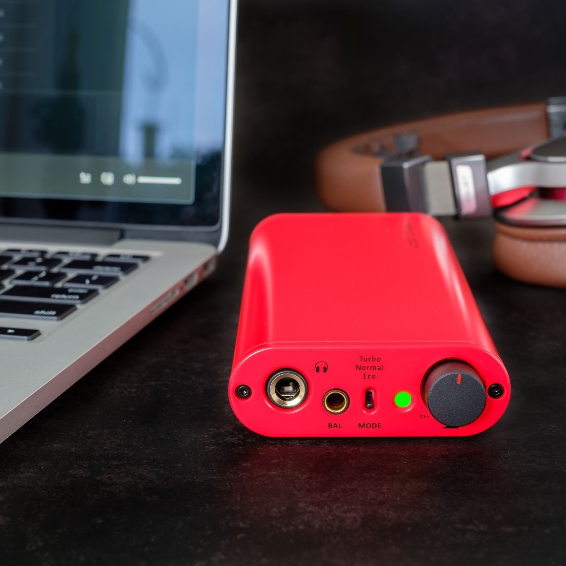  iFi Audio - iDSD Diablo、mySite、merchandisen