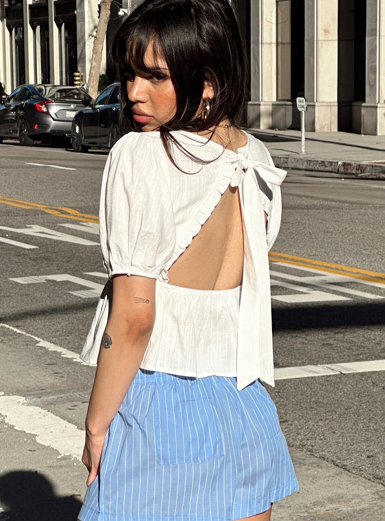 Viney Top White、mySite、solidvoid