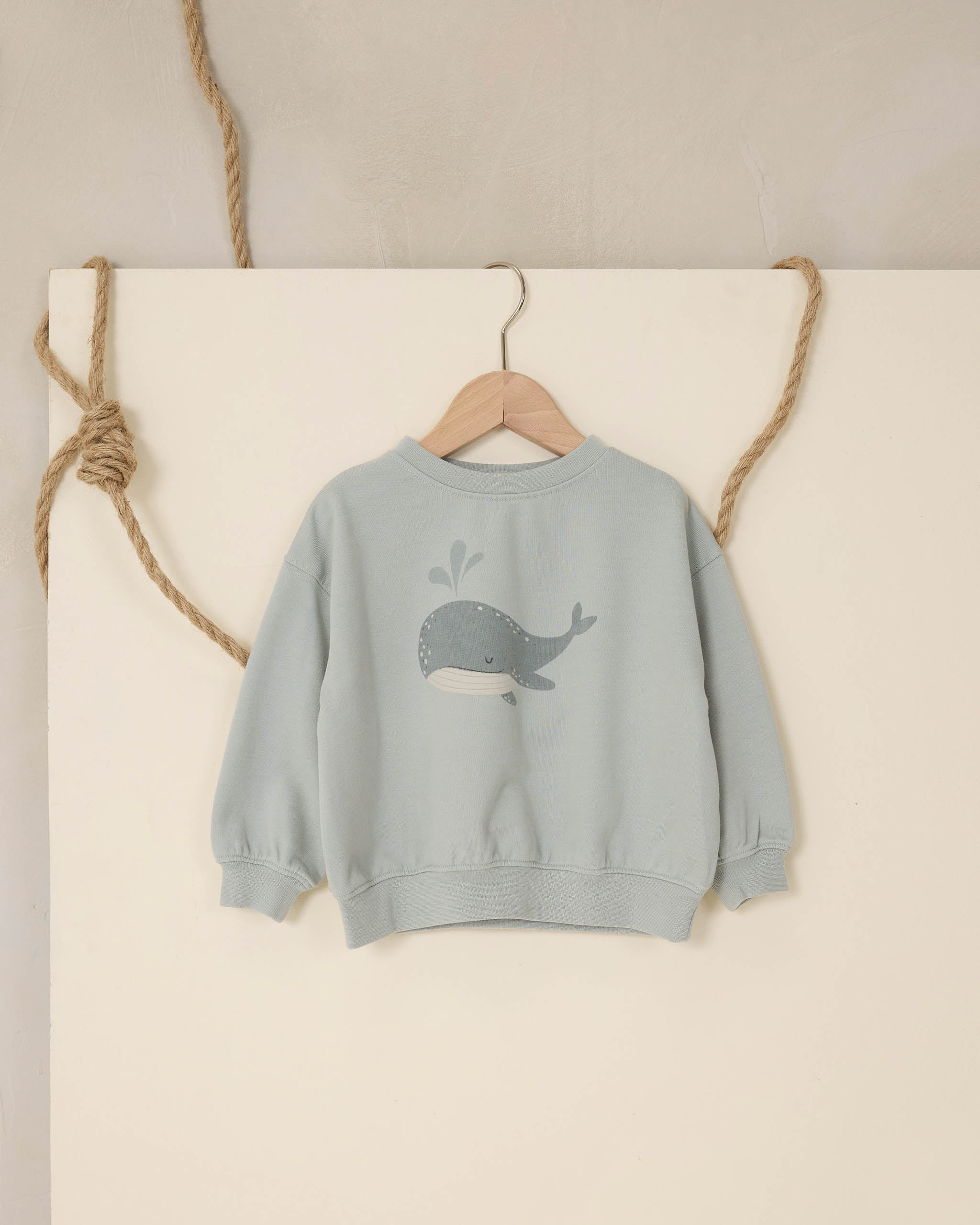  Sweatshirt || Whale、mySite、layawaytickets