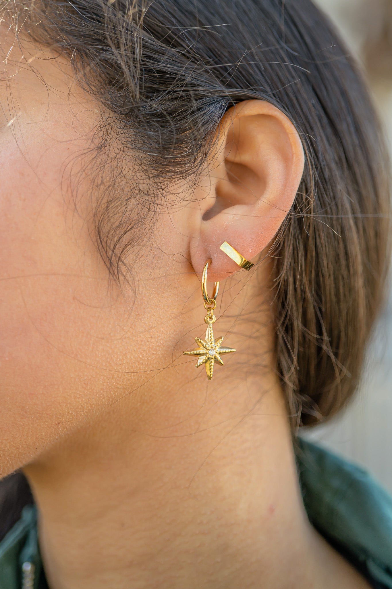 18K Gold PVD Huggie with Compass Charm with CZ Stone Earrings / ERJ0051、mySite、dreamappss