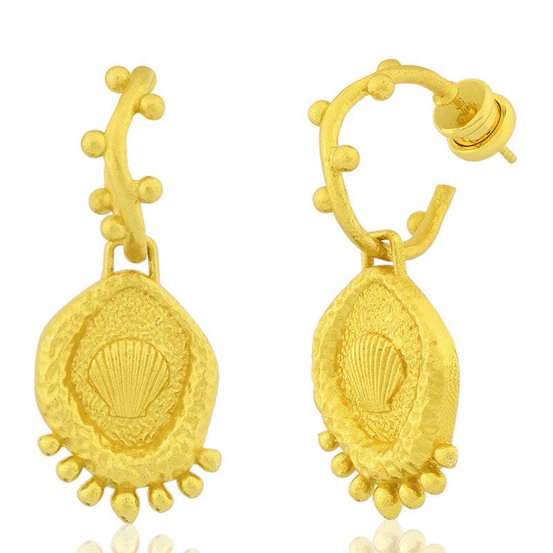 Wavy Shell Hoop Earrings | 14K Gold Plated、mySite、camillekostekn