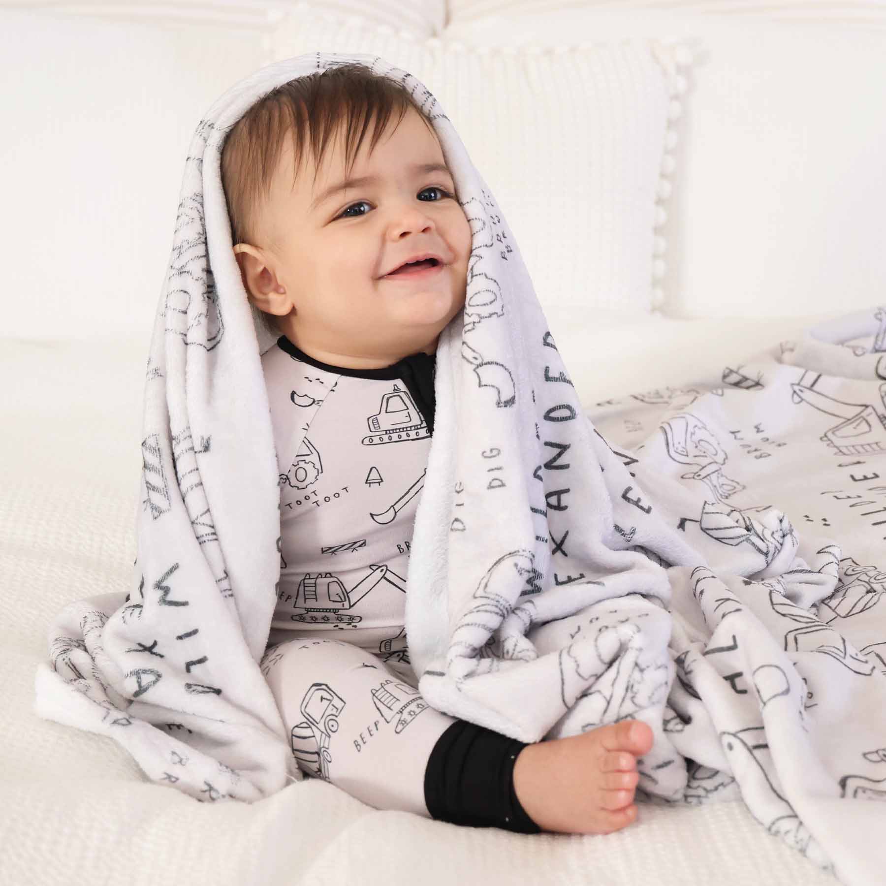  Doodle Dozers Personalized Kids Blanket、mySite、layawaytickets