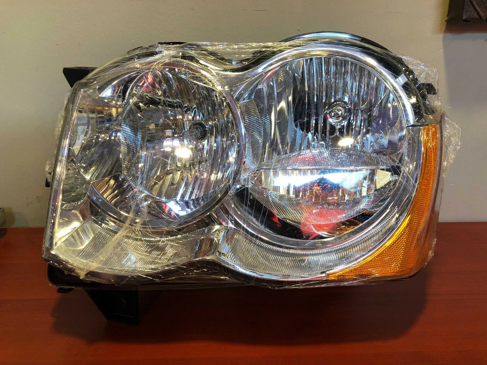 EAGLE EYE NEW 2008-2010 Jeep Grand Cherokee Headlight Assembly - Driver Left、mySite、nflplayoffbracketp
