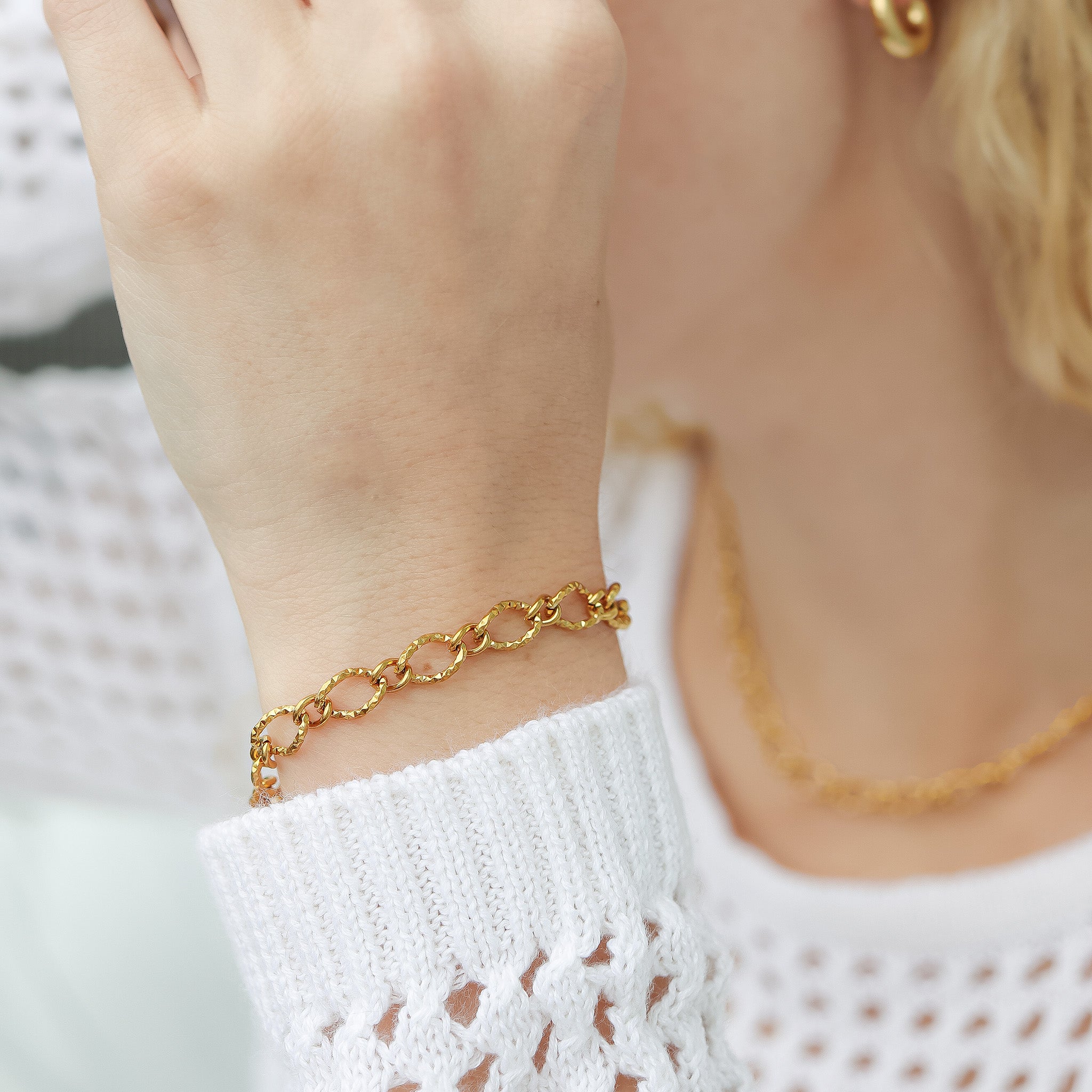 18K Gold PVD Stainless Steel Hammered Oval Chain Bracelet / BRJ1066、mySite、dreamappss