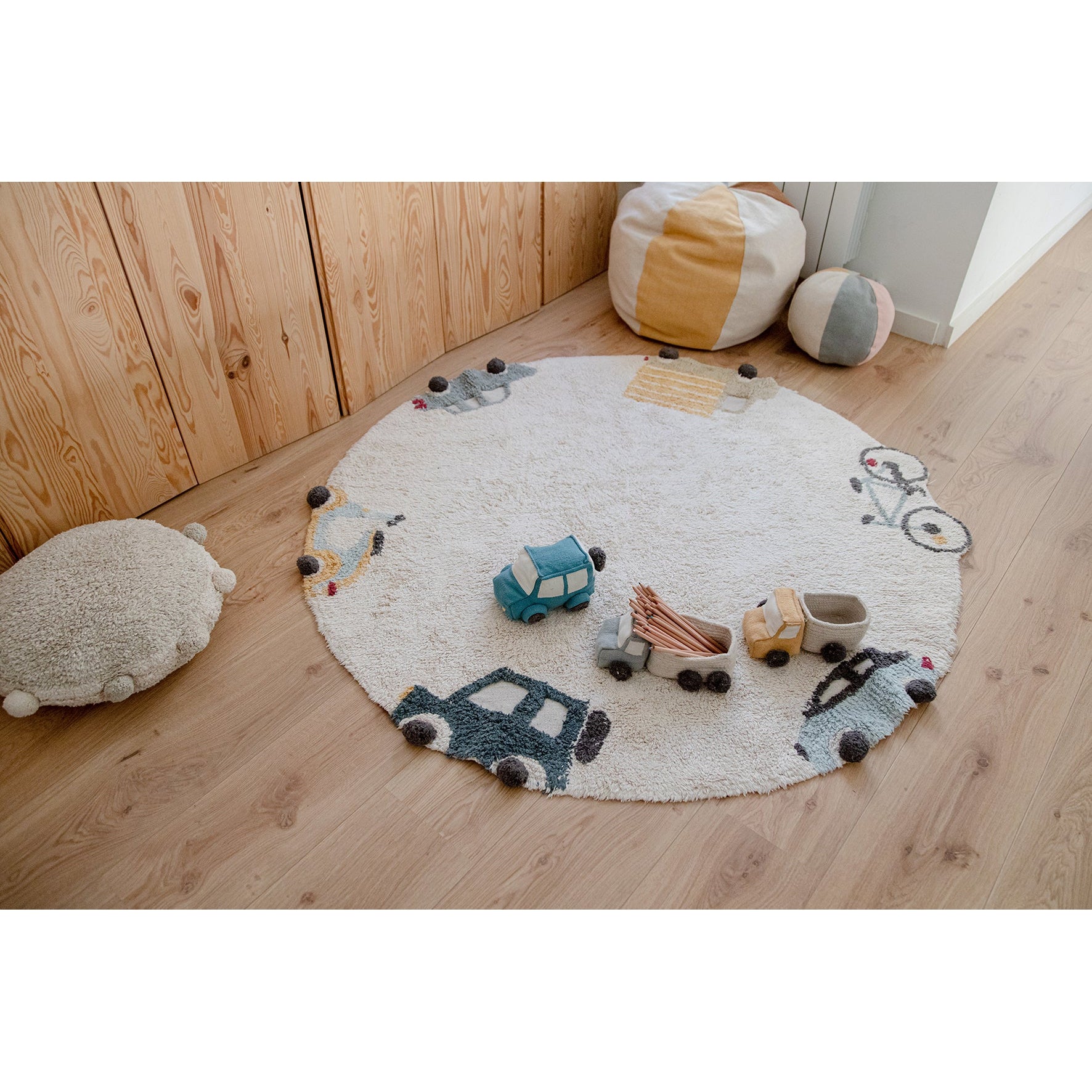 Eco-City Ball Pouf、mySite、gigharbornorthrealestate