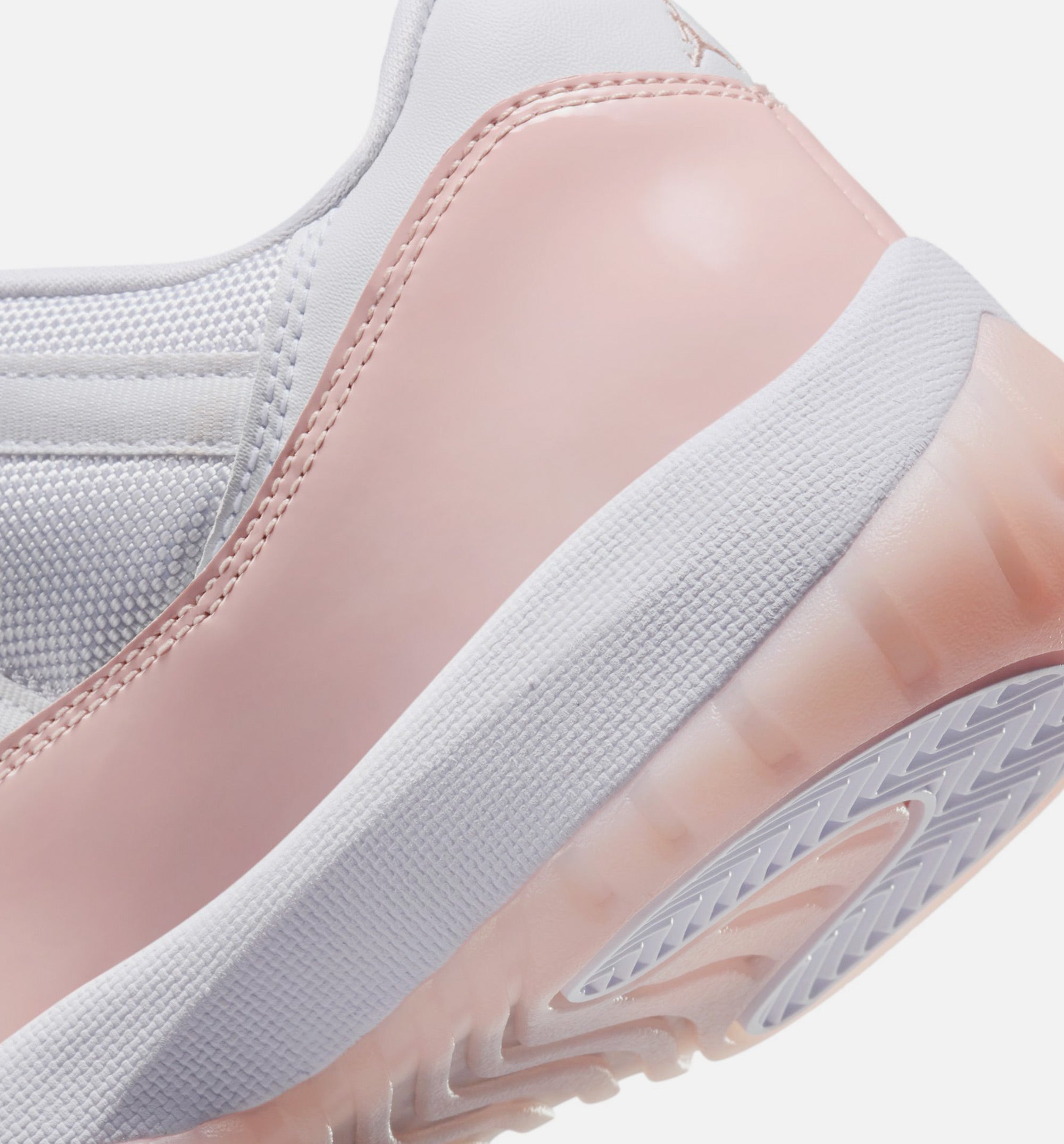 Air Jordan 11 Retro Low Legend Pink Womens Lifestyle Shoe - White/Legend Pink、mySite、dreamappss