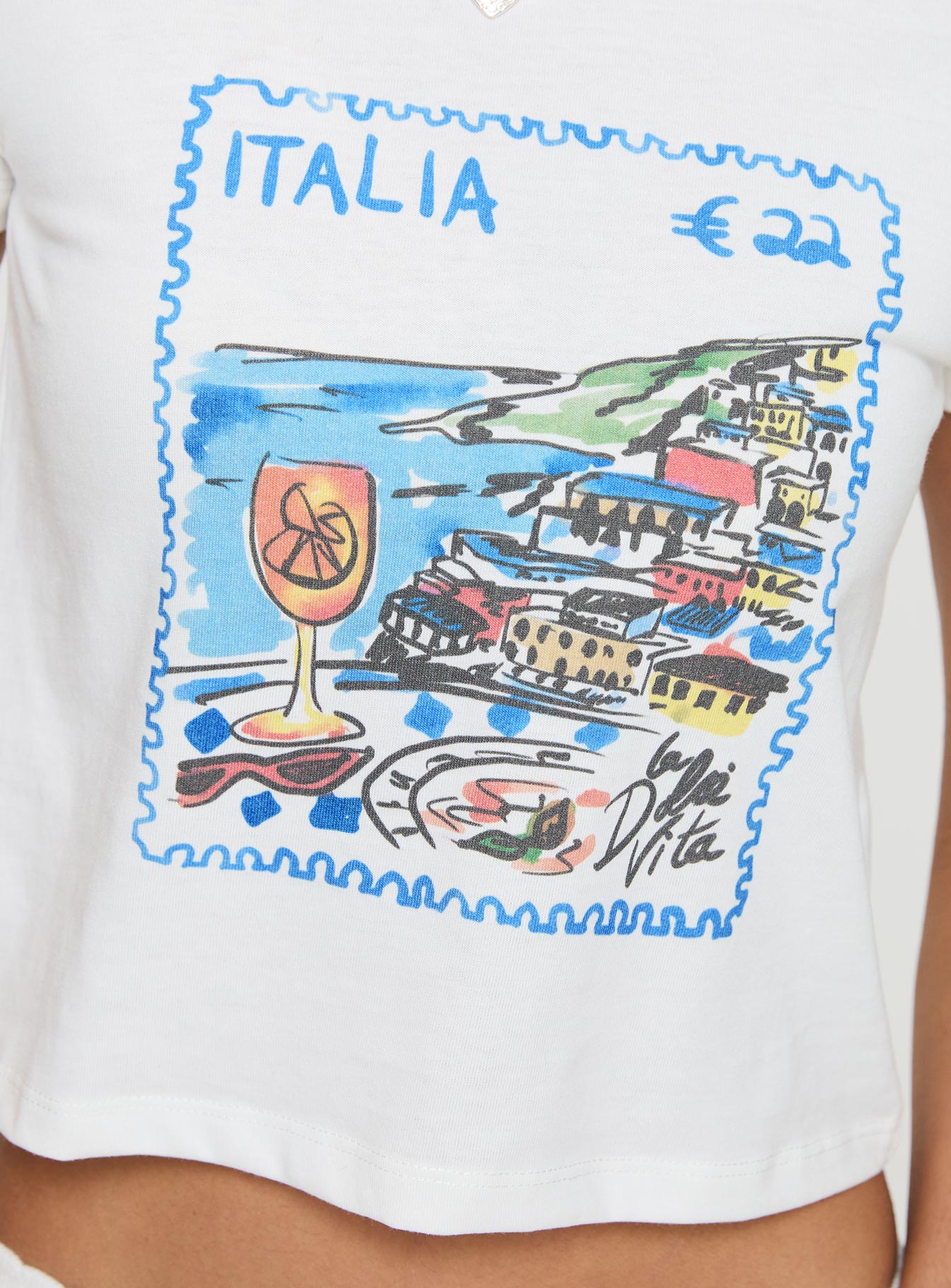 Edenia Tee White、mySite、solidvoid