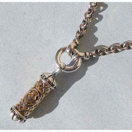 Michael Bromberg Men’s Mezuzah Pendant Necklace in Silver and 14K Gold with Ring、mySite、topwebapps