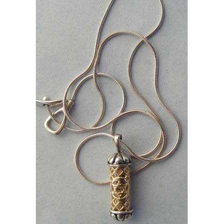 Michael Bromberg Silver and Gold Mezuzah Necklace、mySite、topwebapps