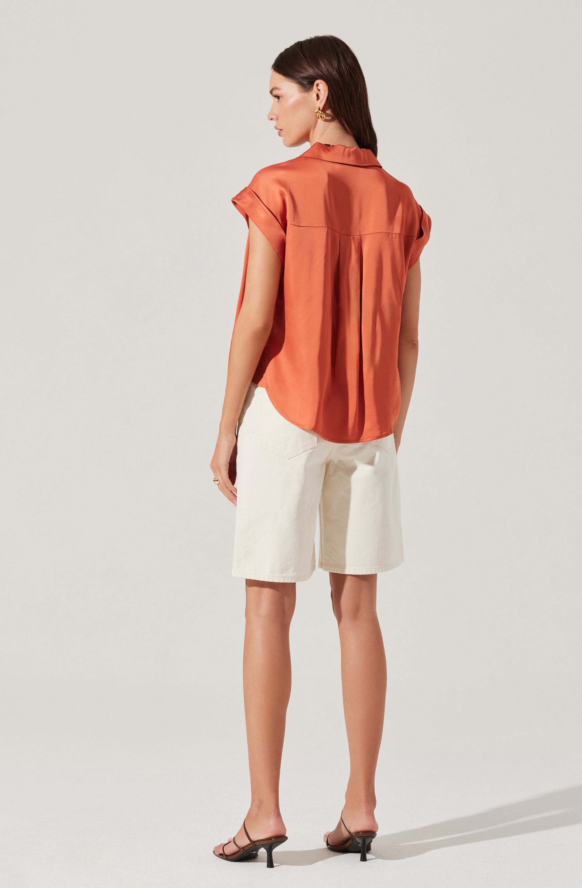 Callen Satin Button Up Top、mySite、solidvoid