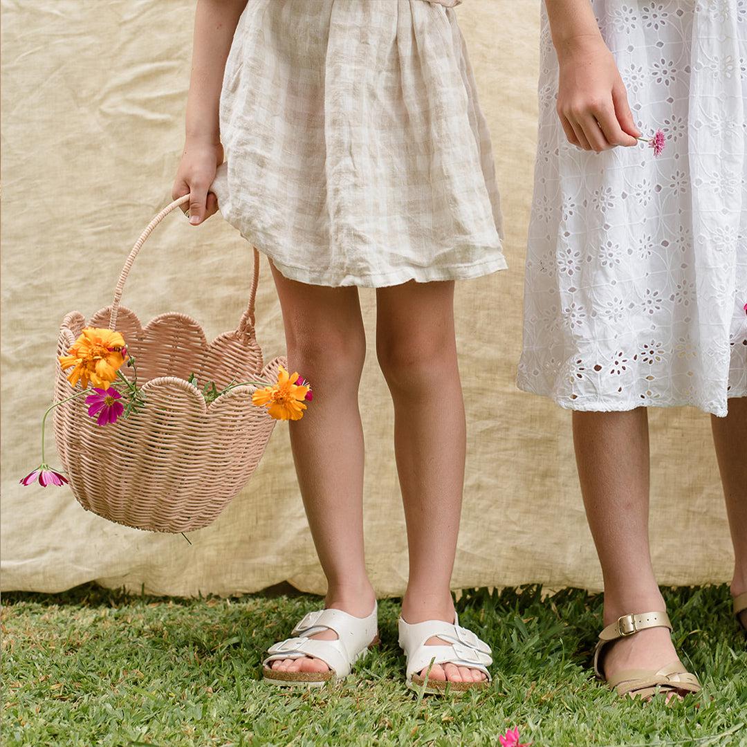  Olli Ella Rattan Tulip Carry Basket - Seashell Pink、mySite、merchandisen