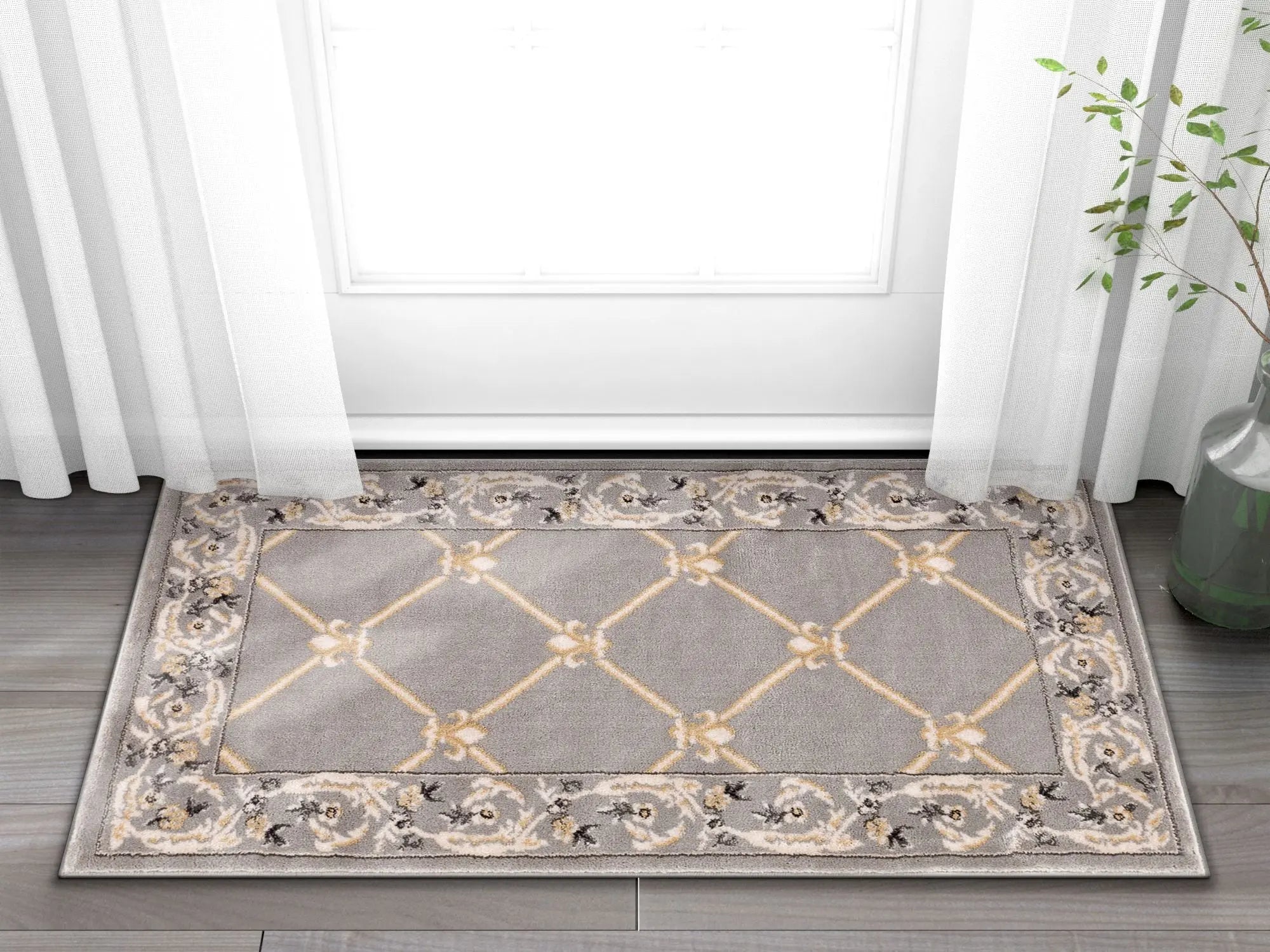 Fleur De Lis Grey Traditional Rug、mySite、gigharbornorthrealestate