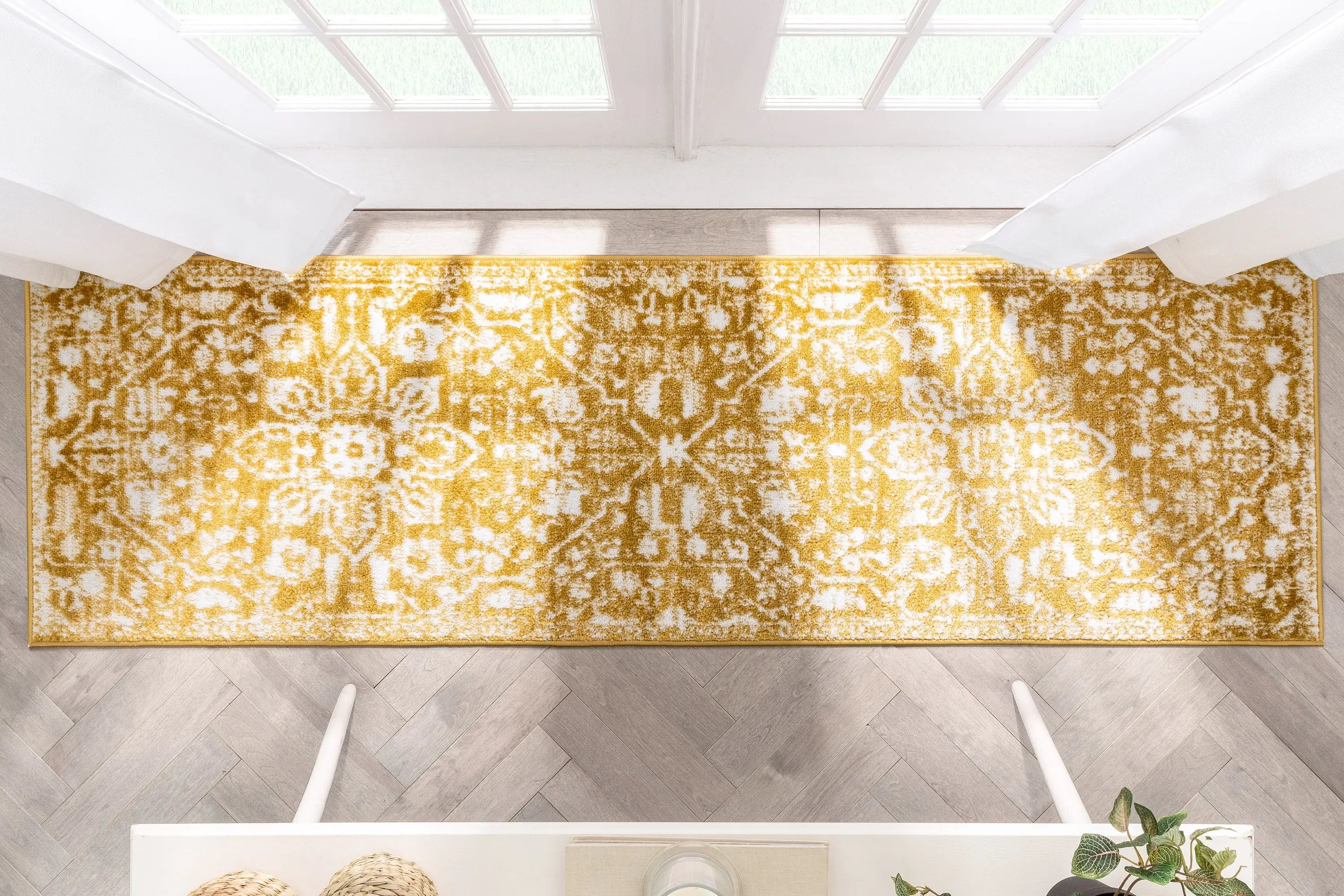 Disa Vintage Medallion Gold Soft Rug By Chill Rugs、mySite、gigharbornorthrealestate