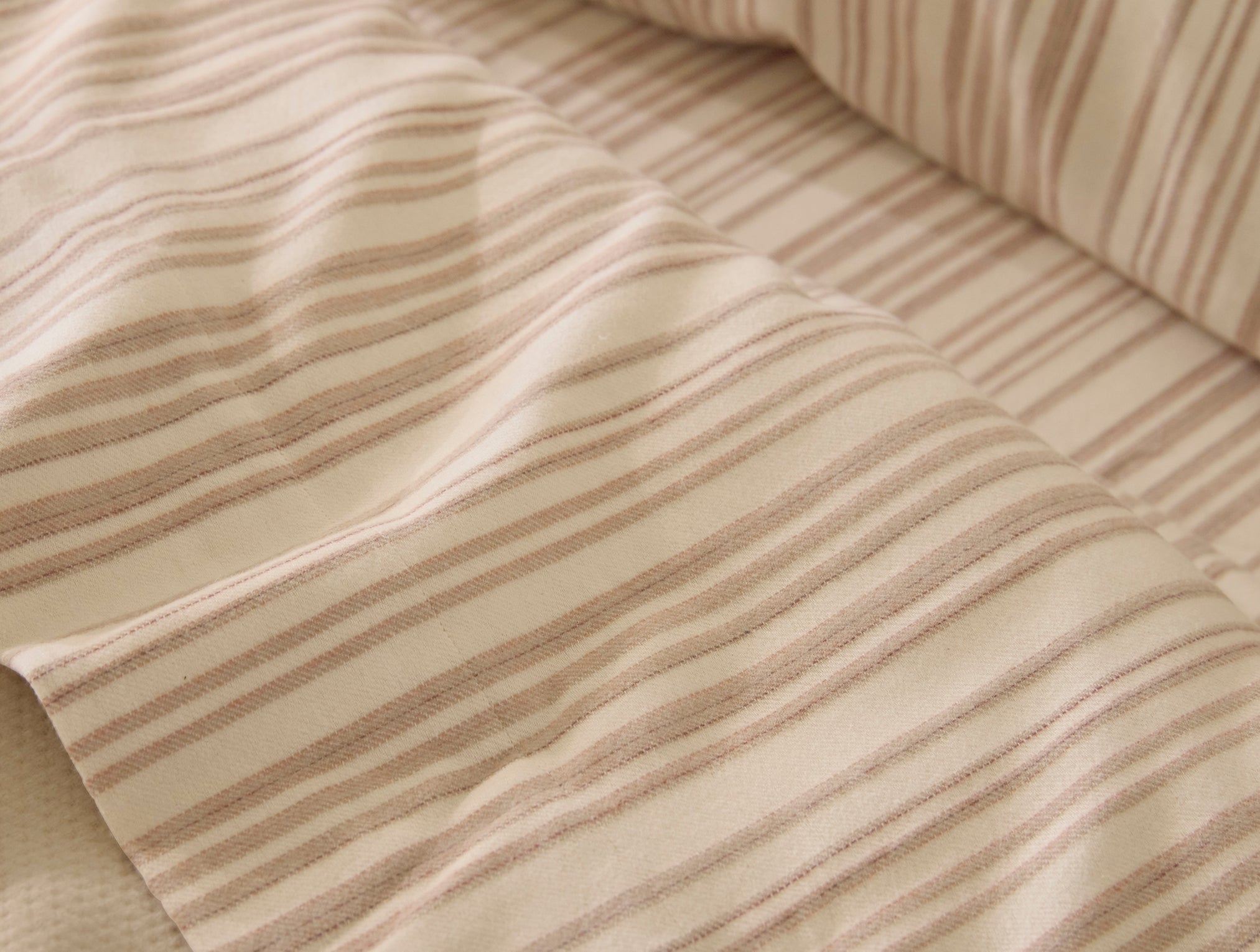  Cloud Brushed™ Organic Flannel Sheet Set - Renewed、mySite、sugarbowlscore