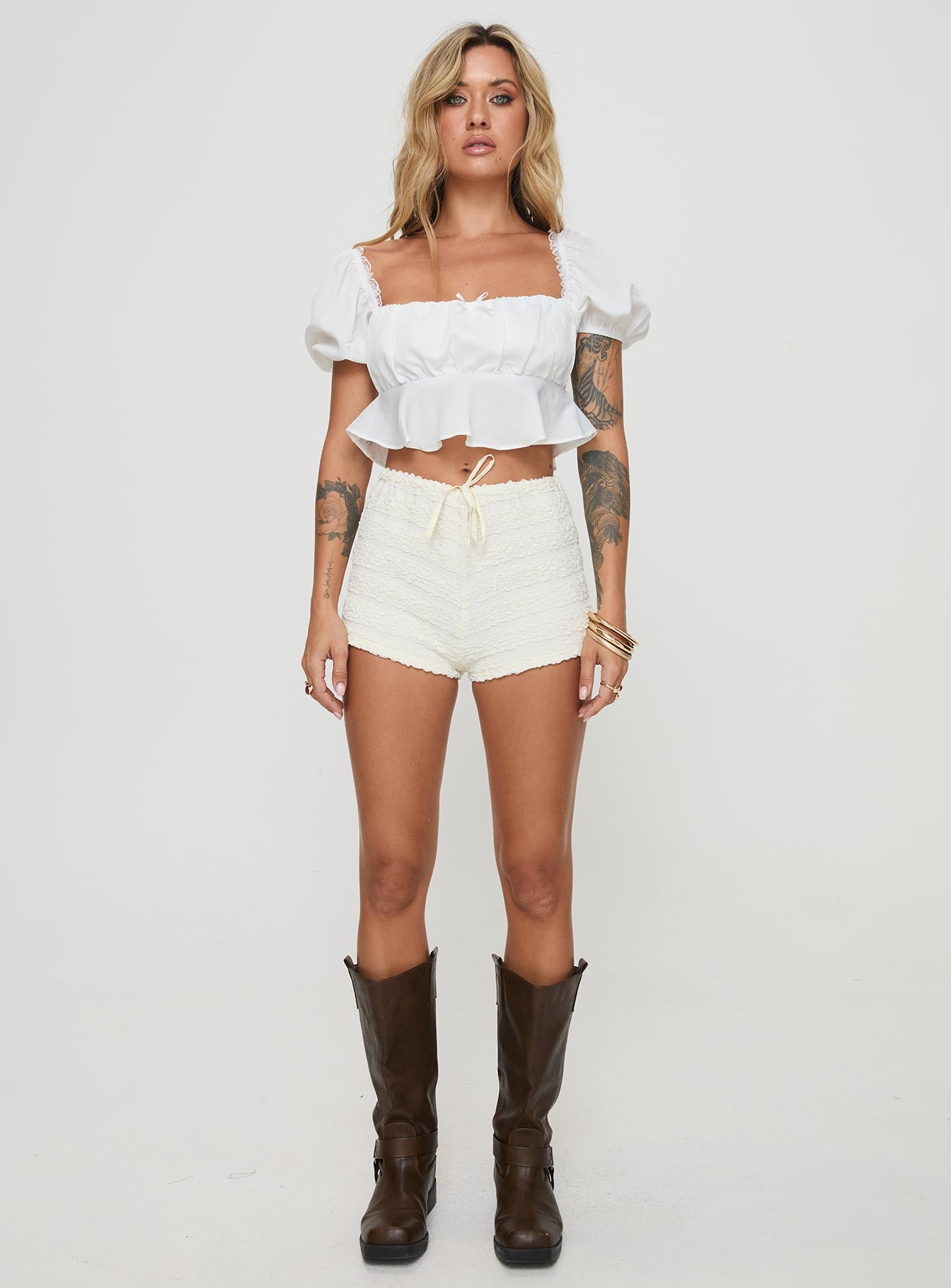 Tovar Top White、mySite、solidvoid