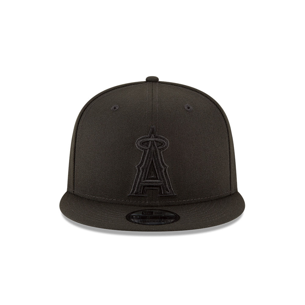 Anaheim Angels New Era Black on Black 9FIFTY Snapback Hat、mySite、vikingsvslions