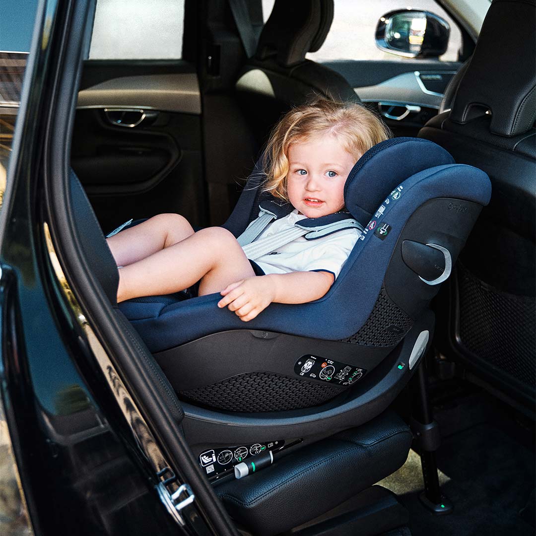  CYBEX Sirona Gi i-Size Plus Car Seat - Moon Black、mySite、merchandisen