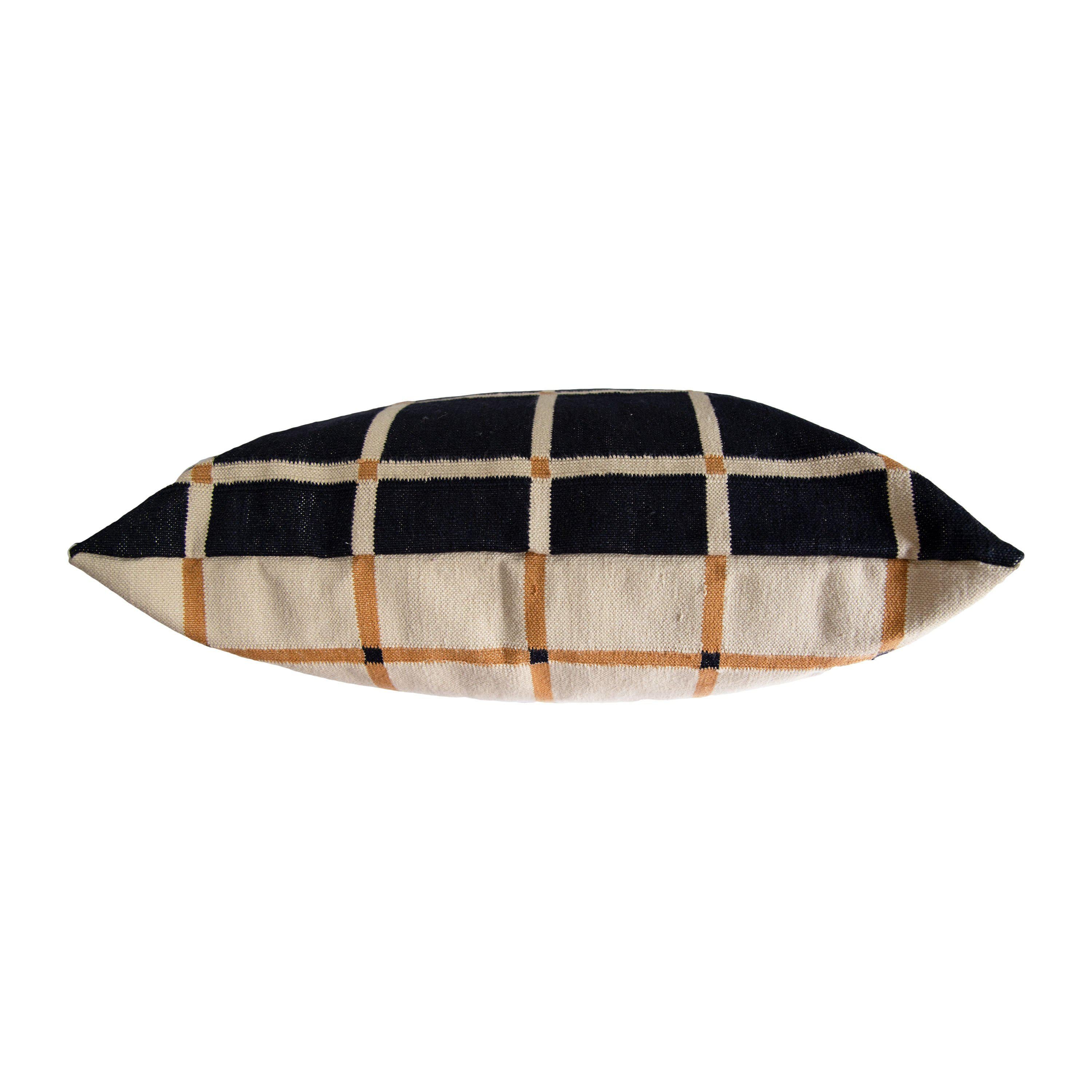 Grid Pillow Reversible Black and Tan、mySite、gigharbornorthrealestate