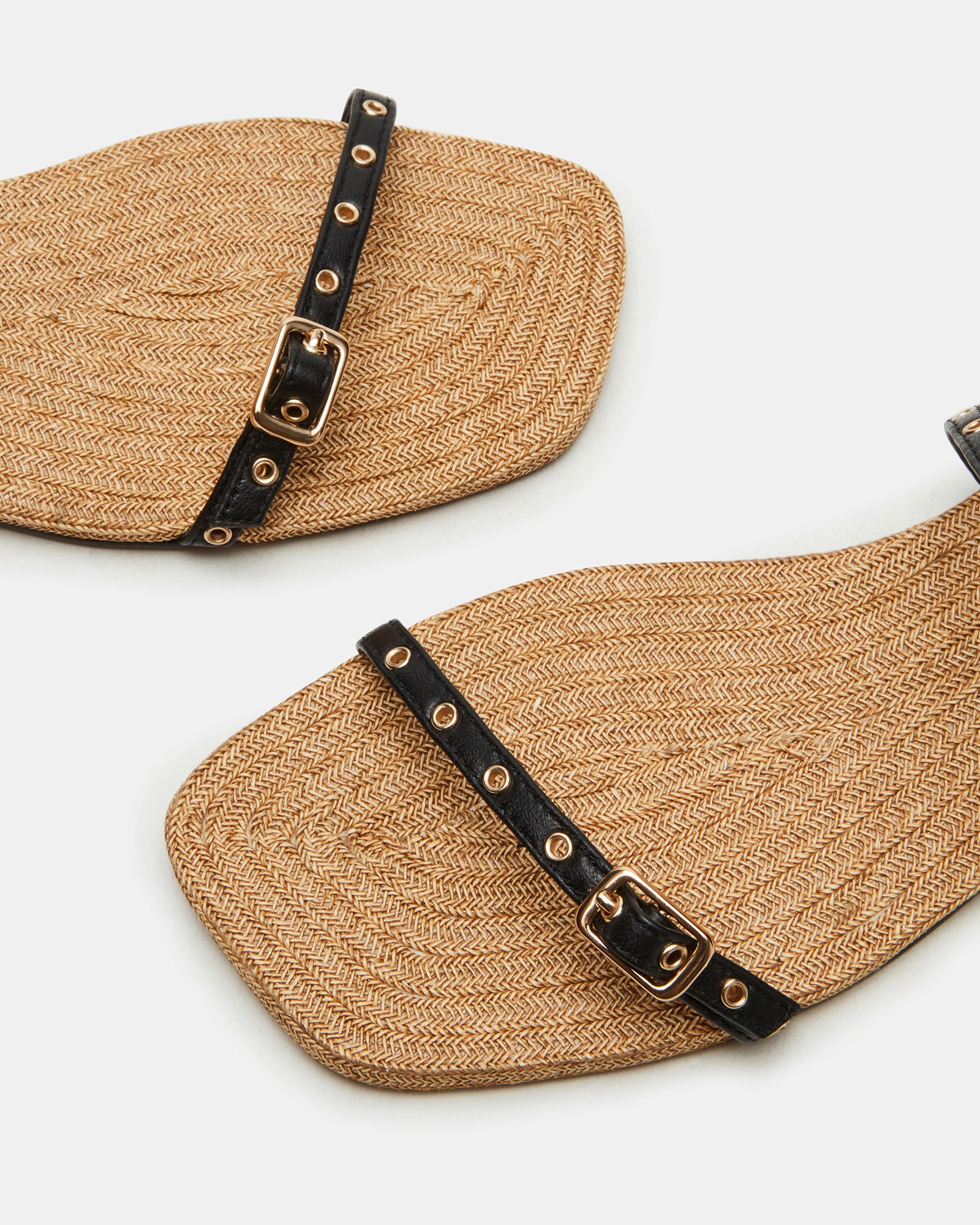 TUNDRA NATURAL/BLACK、mySite、gtrtttuynbv