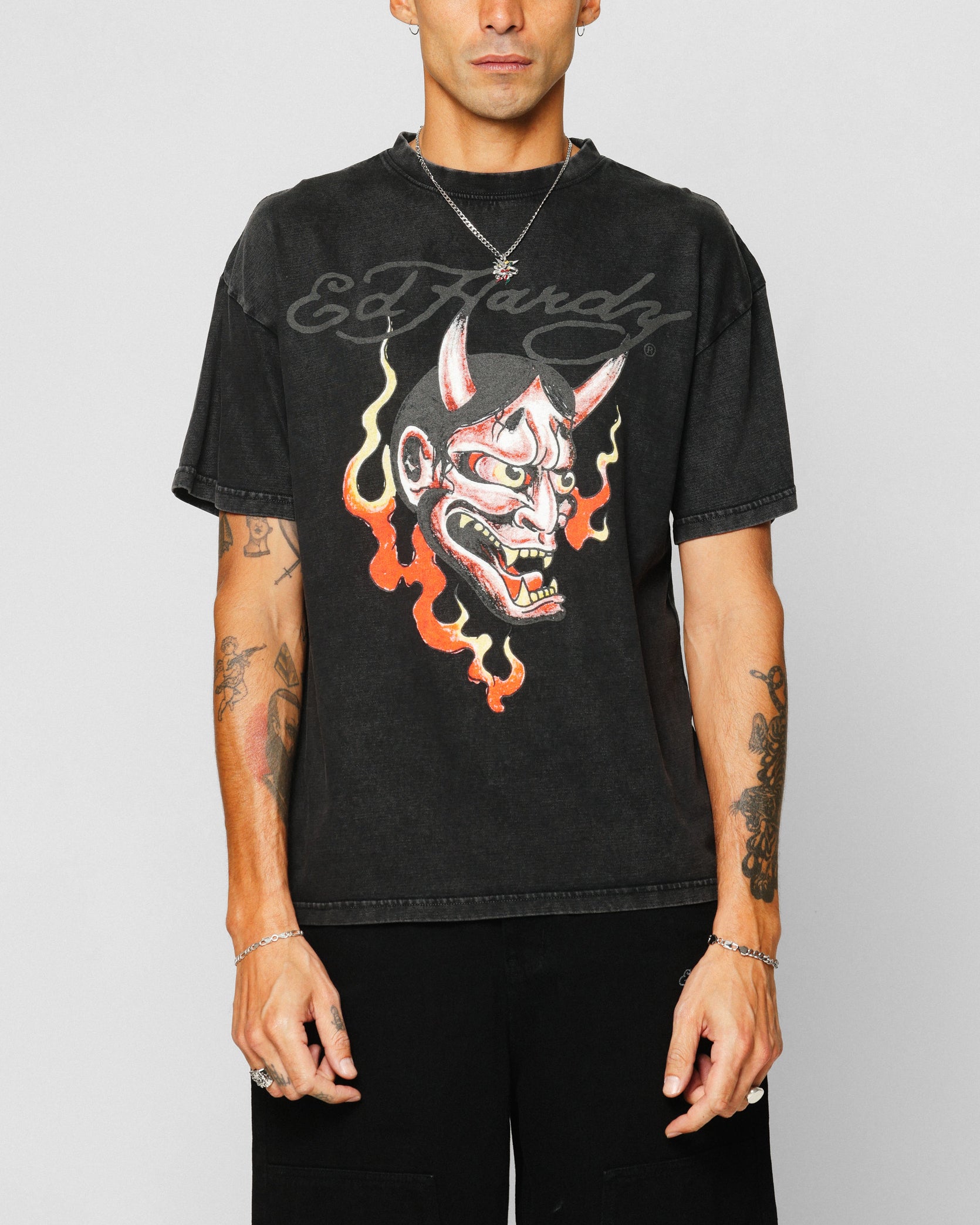 {product_title} - {shop_name}