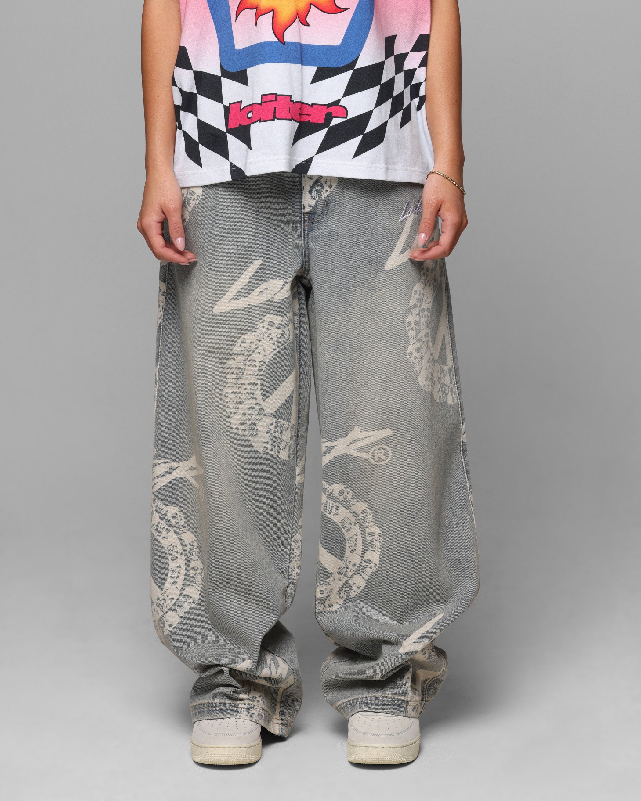 {product_title} - {shop_name}