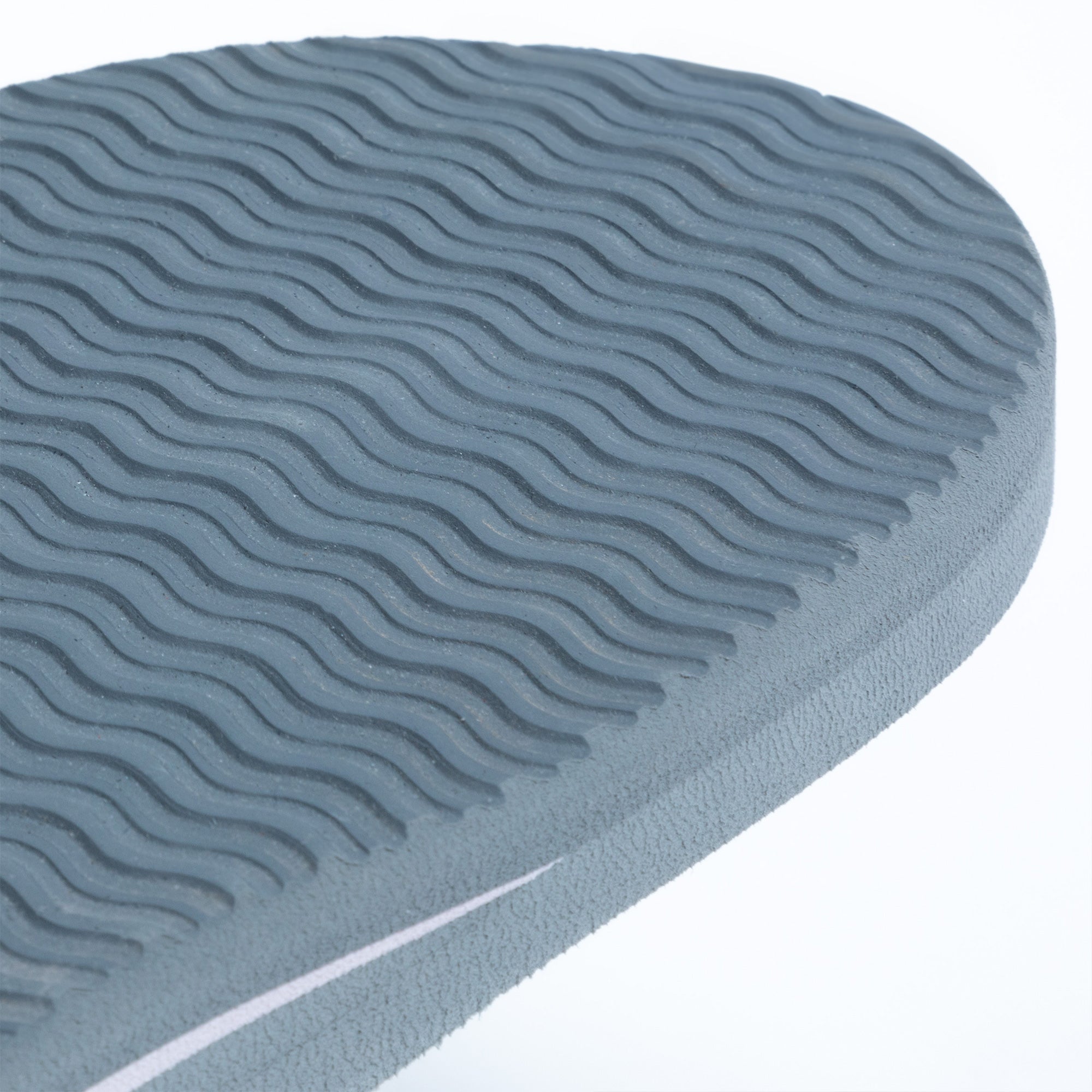 Cushy Comfort Paw Print Flip Flops、mySite、camillekostekn