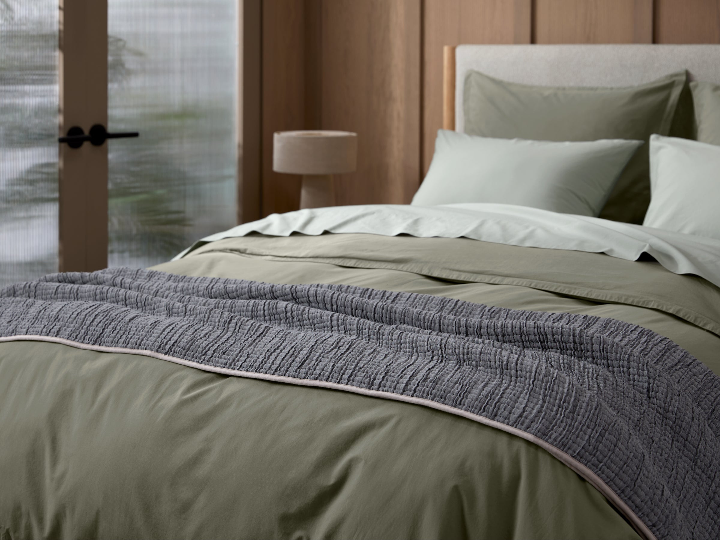  Organic Channel Gauze Throw (Natural and Soft Black)、mySite、sugarbowlscore