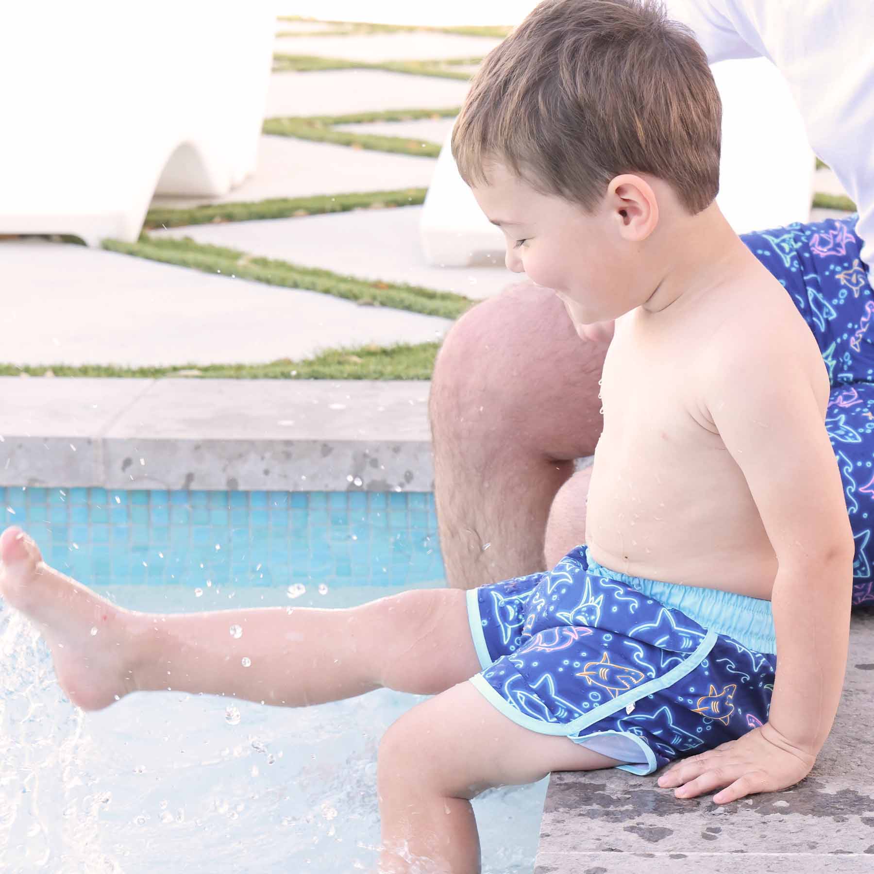  Boy's Swim Trunks | Glow Fins、mySite、layawaytickets