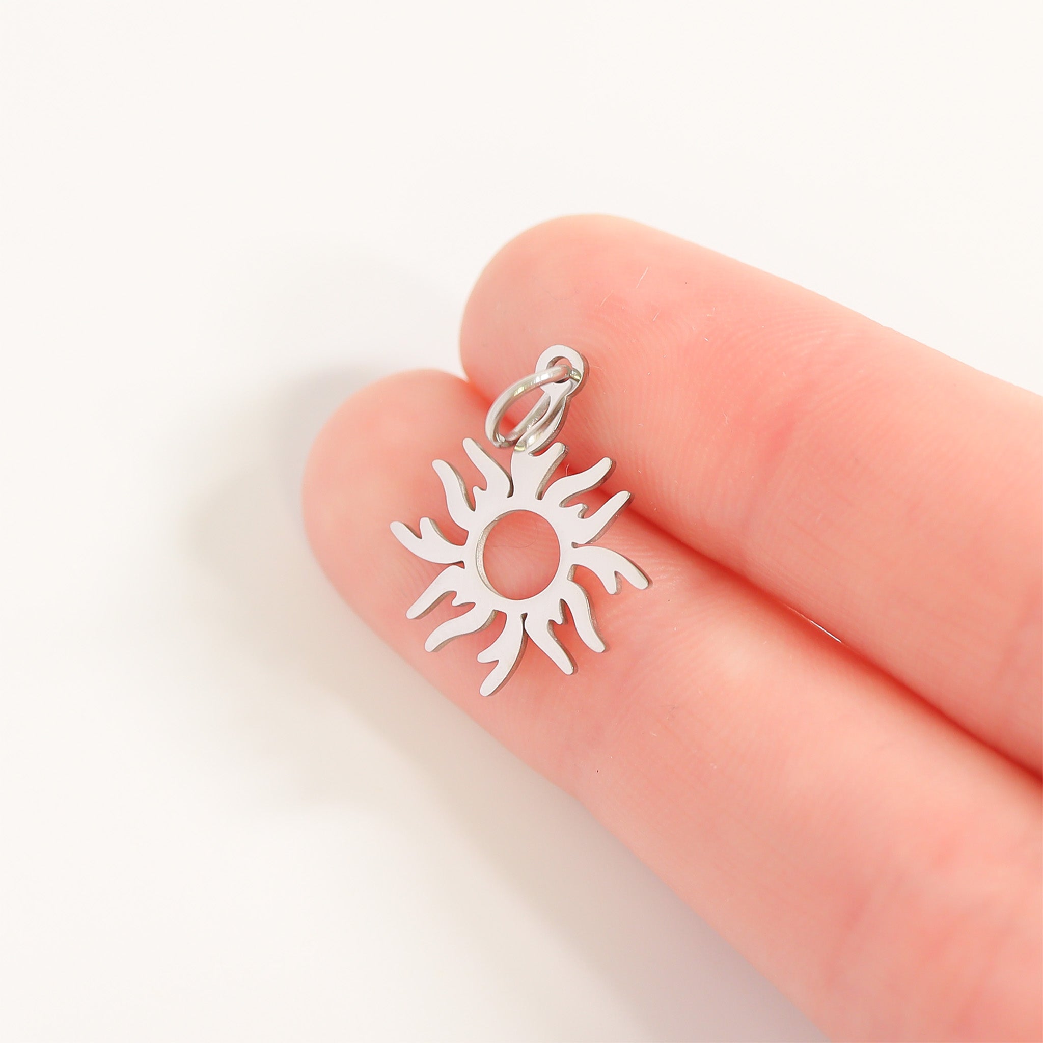18K Gold PVD Stainless Steel Sunburst Charm / PDL0200、mySite、dreamappss