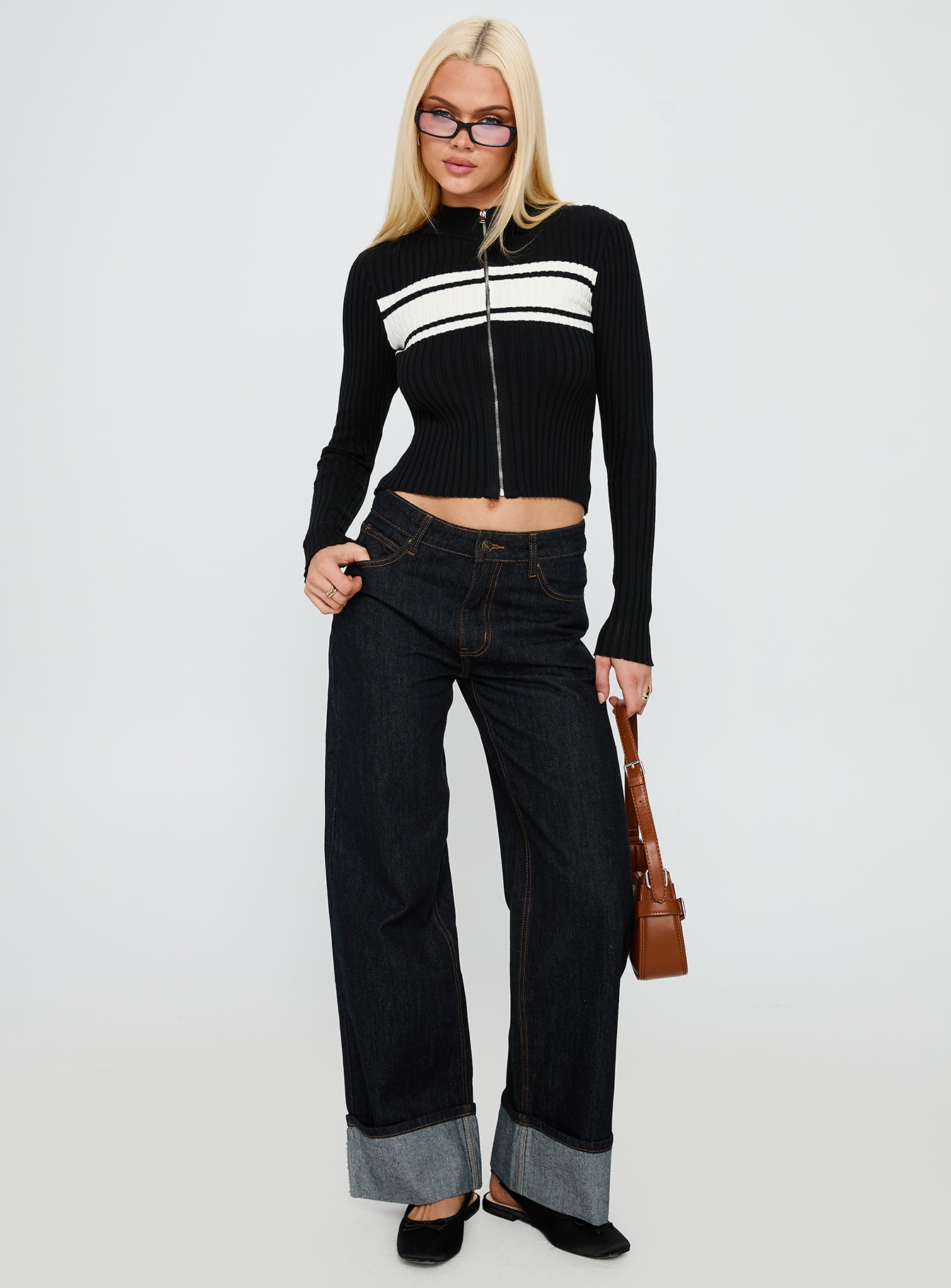 Decisive Zip Through Knit Sweater Black / White、mySite、solidvoid