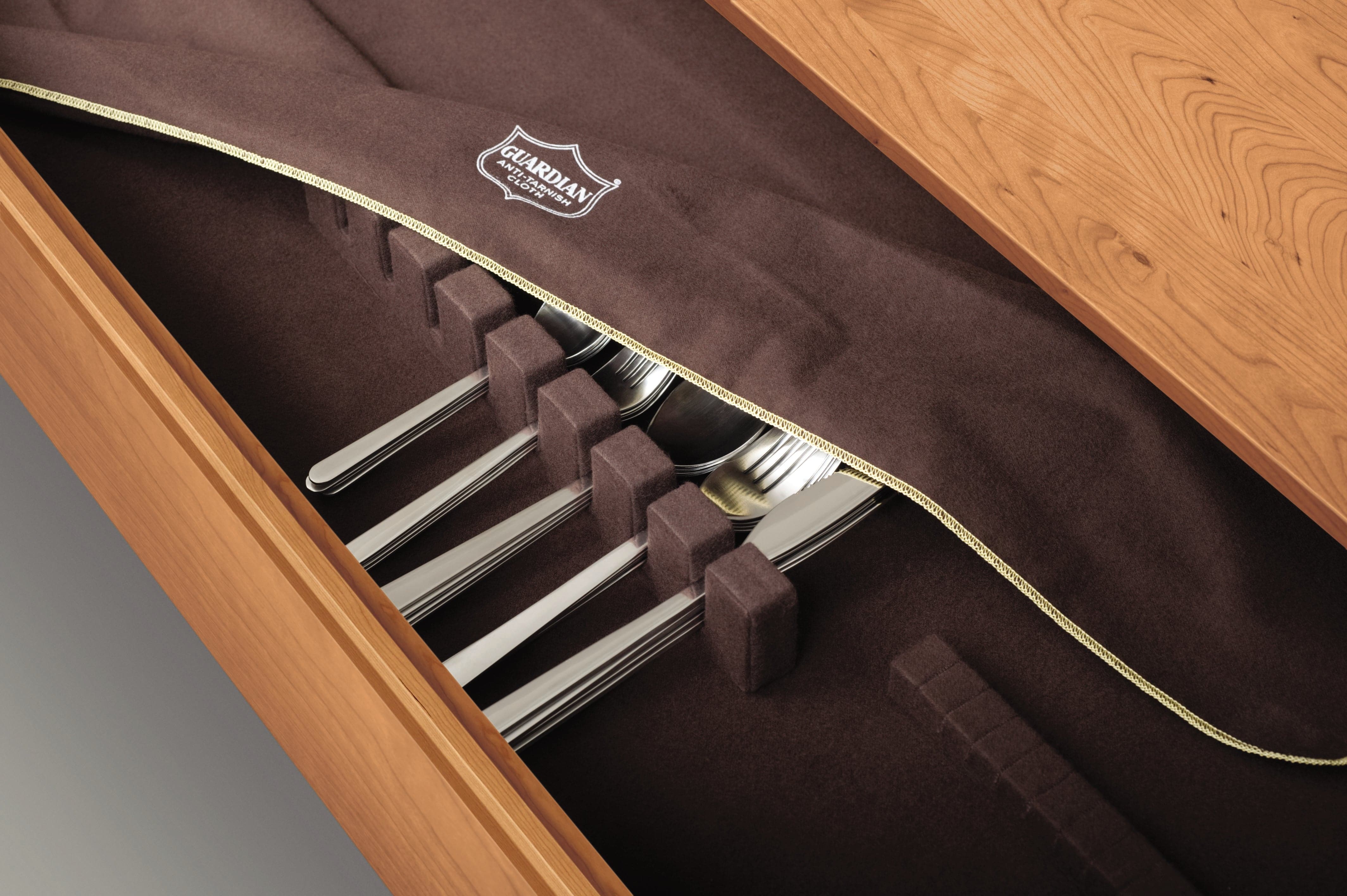 Copeland Moduluxe 1 Door Either Side of 3 Drawers Dresser、mySite、neckold