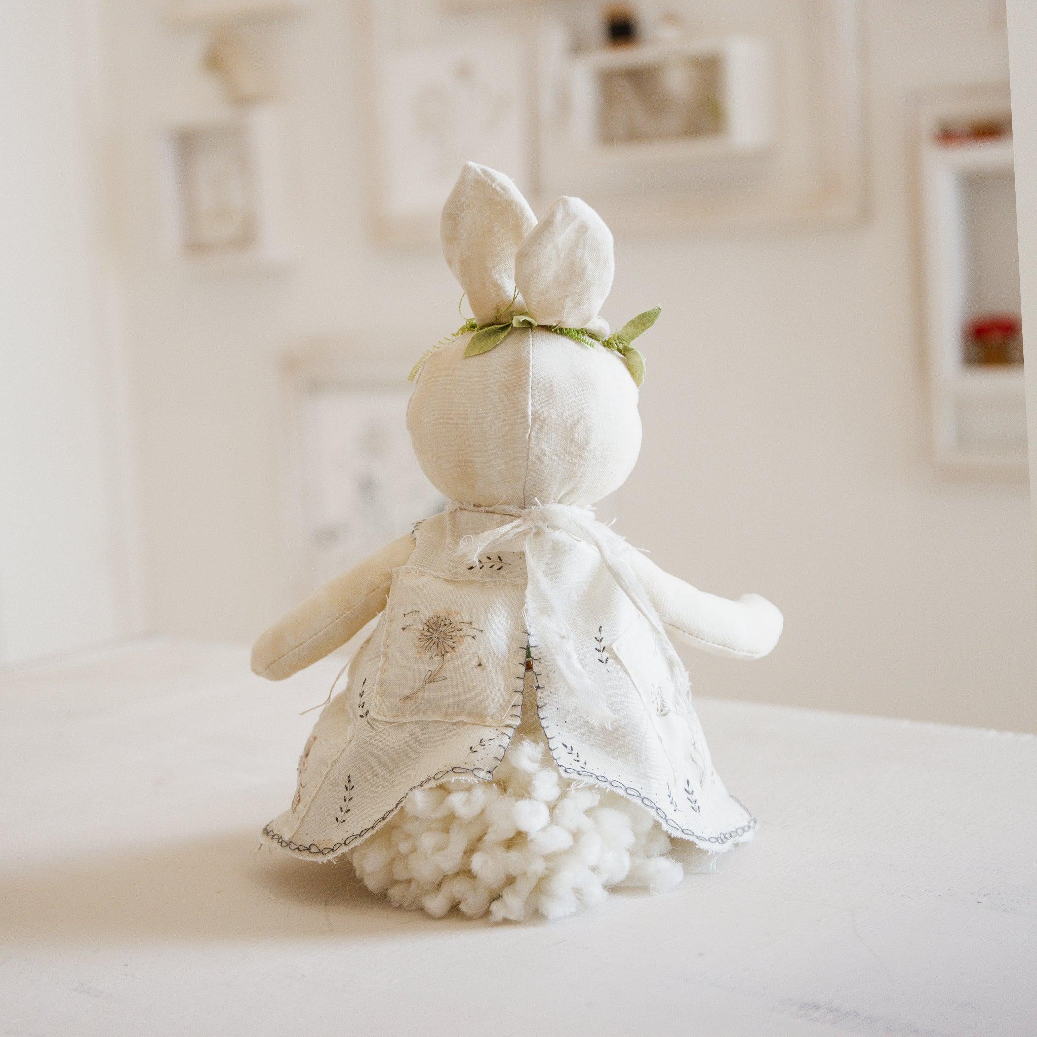 RETIRED - Hutch Studio Original - Thelma Thistle - Hand-Crafted Cotton Bunny、mySite、g9winljtr