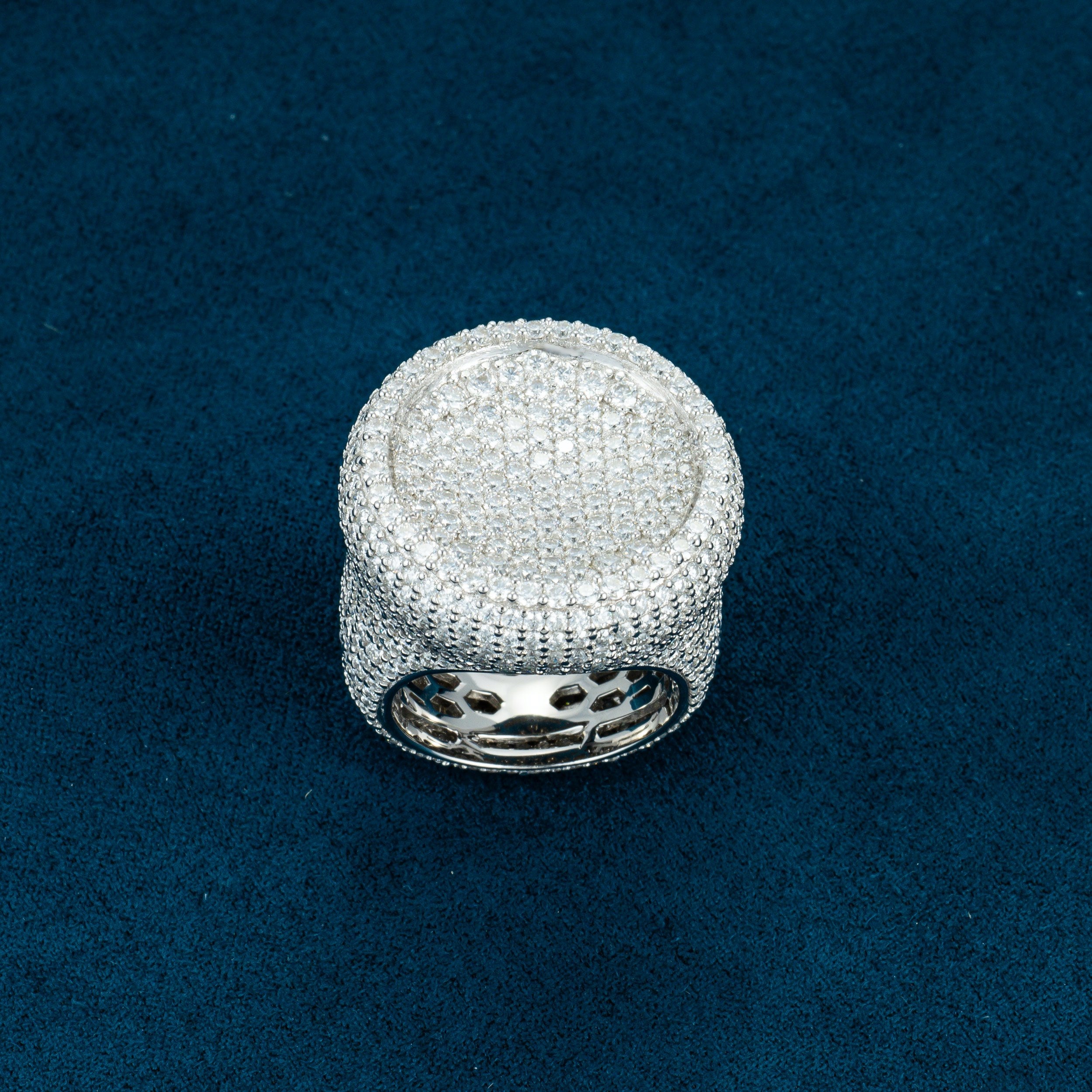 Moissanite Circle-Shaped Signet Ring 14K Gold、mySite、hinf8tx79