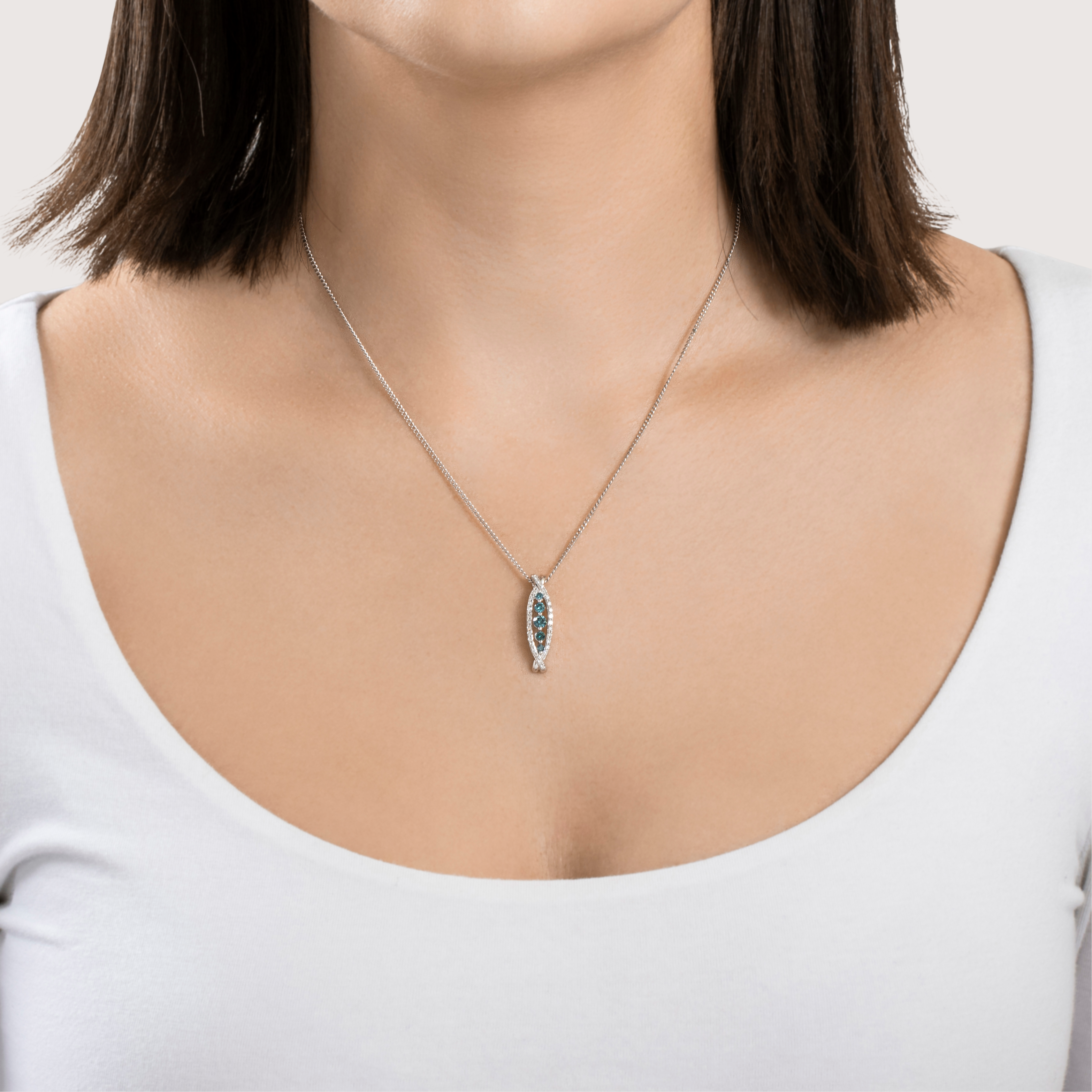 Vintage 14k White Gold .559cttw Dyed Diamond Diamond Criss-Cross Slide Pendant、mySite、hinf8tx79