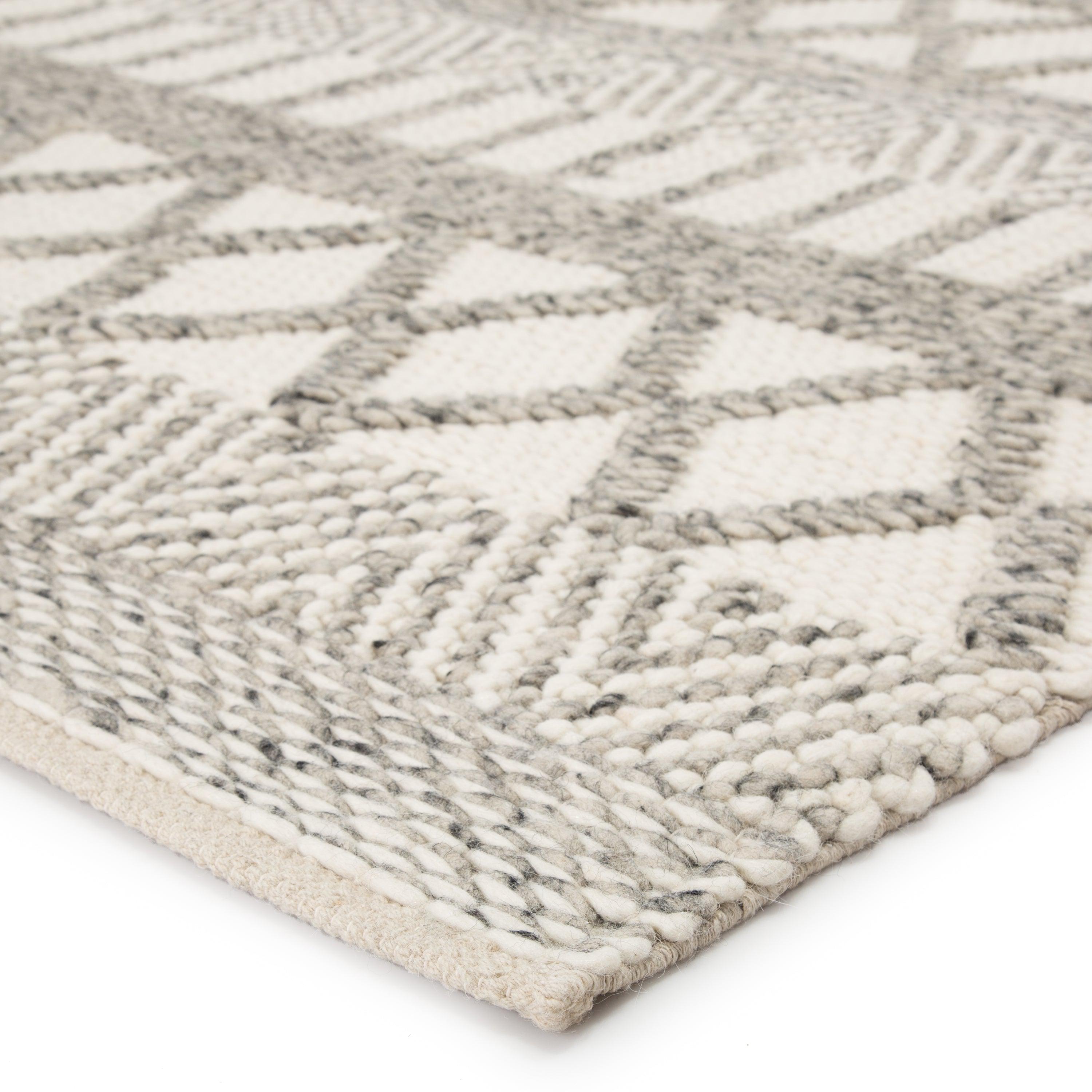 Sandhurst Handmade Geometric Gray White Area Rug、mySite、gigharbornorthrealestate