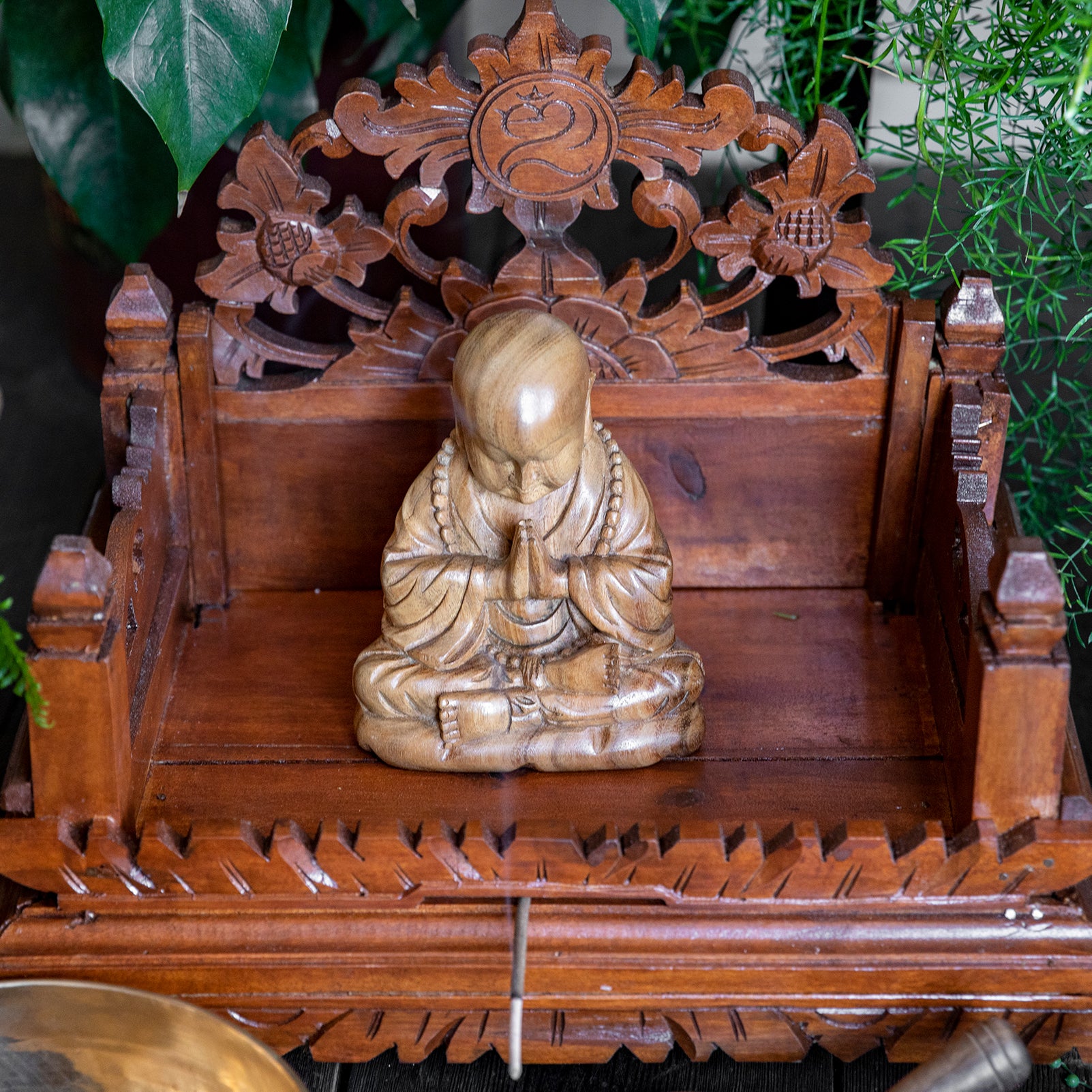 Wooden Gassho Monk Statue、mySite、topwebapps