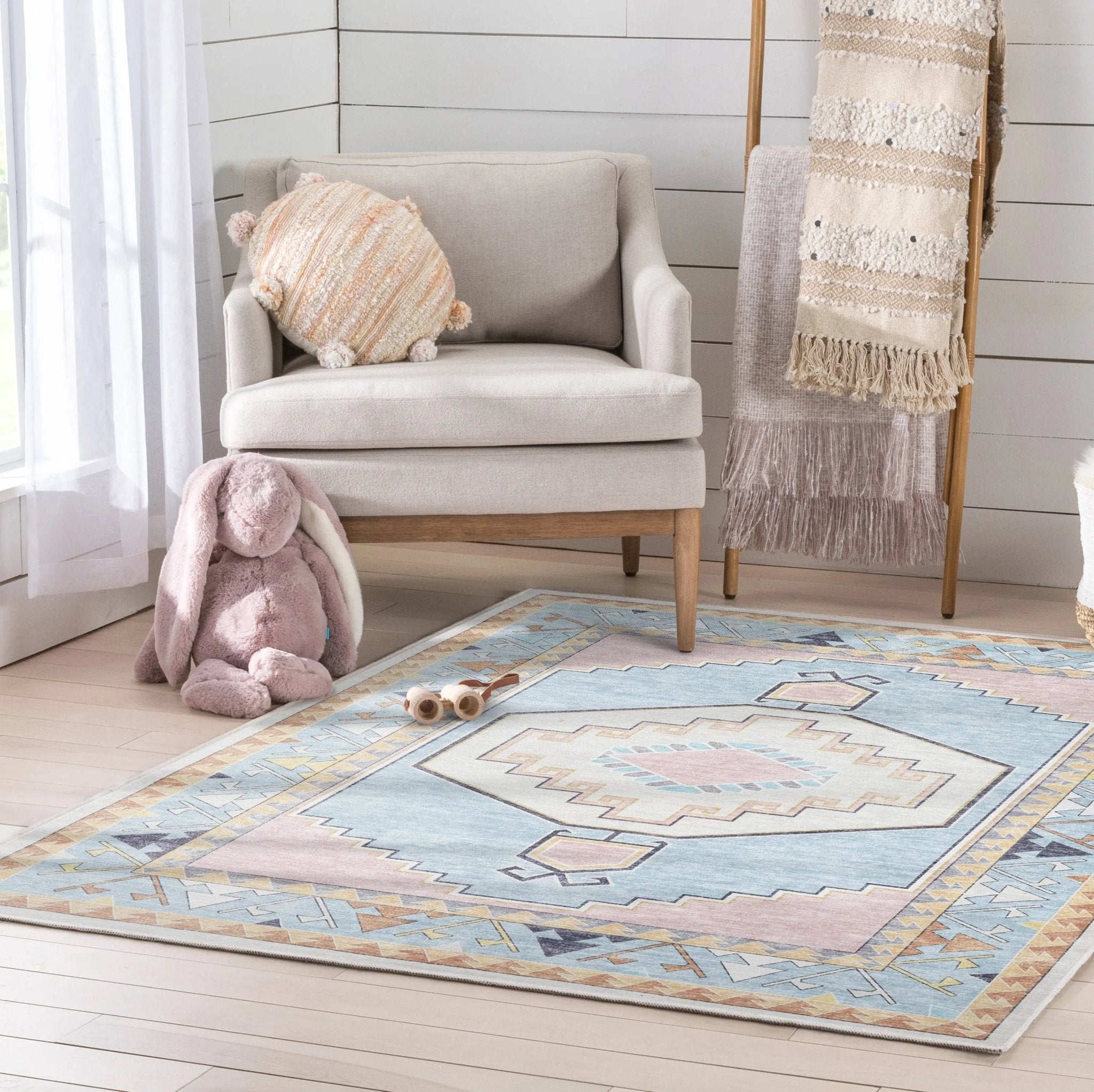 Ethnic Soft Medallion Modern Pink Kids Flat-Weave Rug、mySite、gigharbornorthrealestate