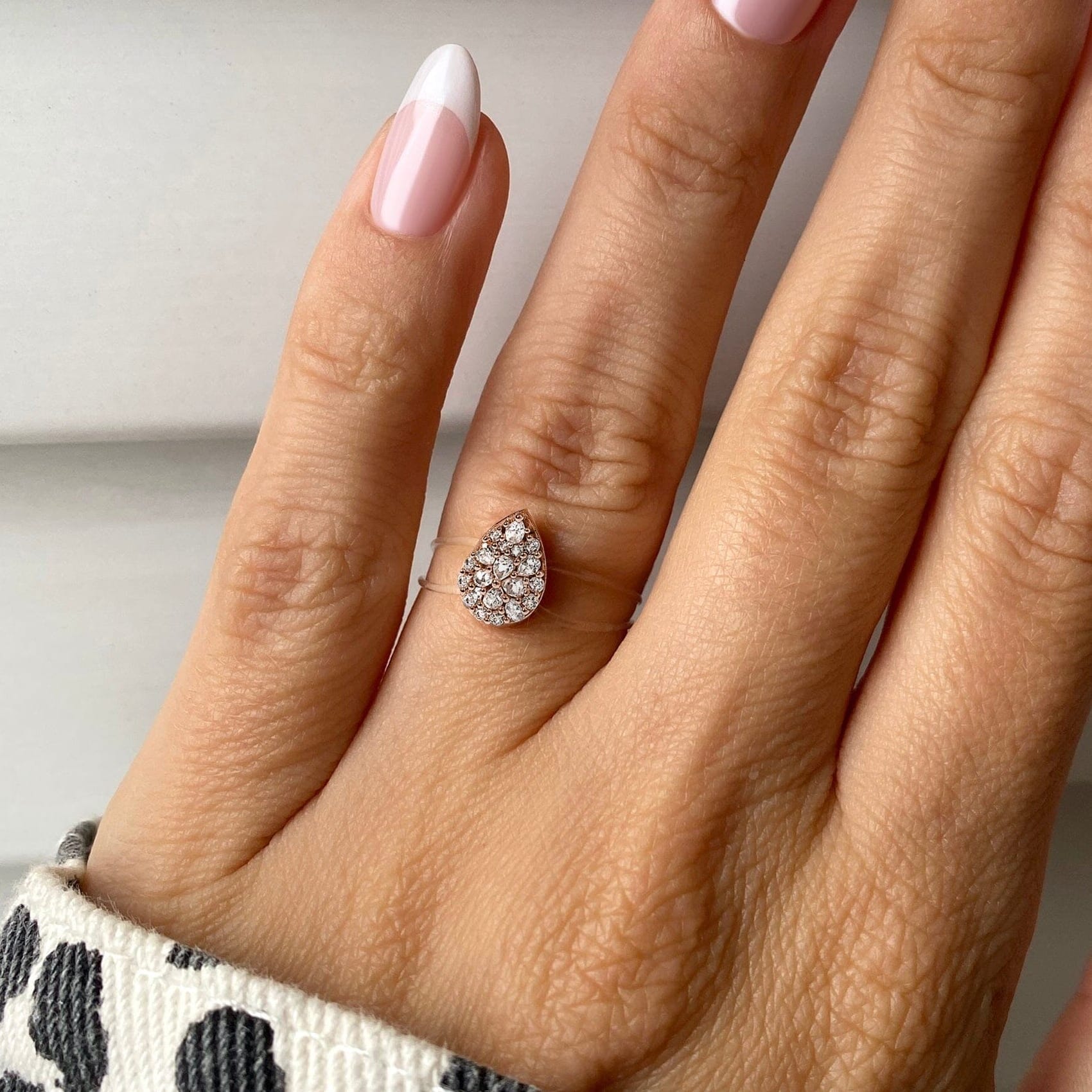 White Zircon Ring - Dewdrop Floating Ring、mySite、hinf8tx79